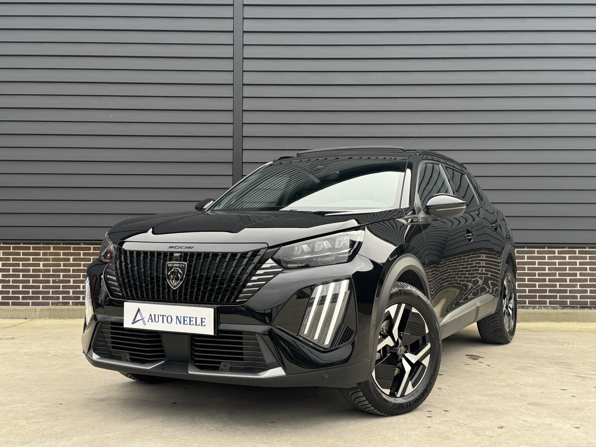 Peugeot 2008 SUV 1.2 GT PACK Hybrid 145 pk