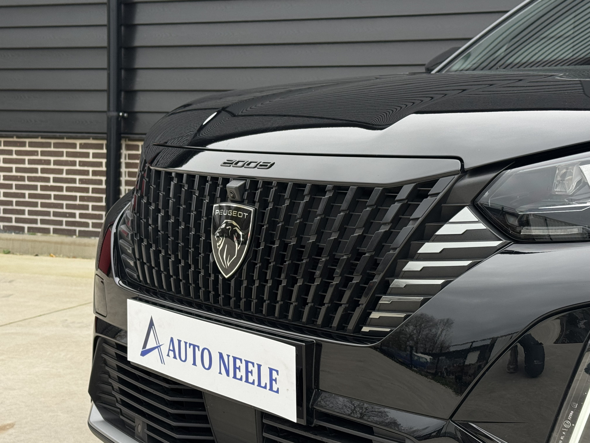 Peugeot 2008 SUV 1.2 GT PACK Hybrid 145 pk