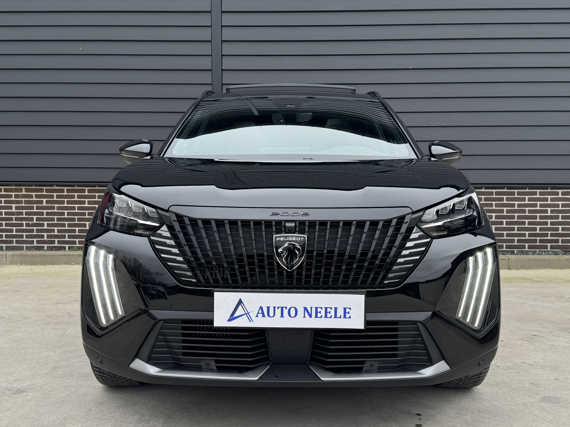 Peugeot 2008 SUV 1.2 GT PACK Hybrid 145 pk