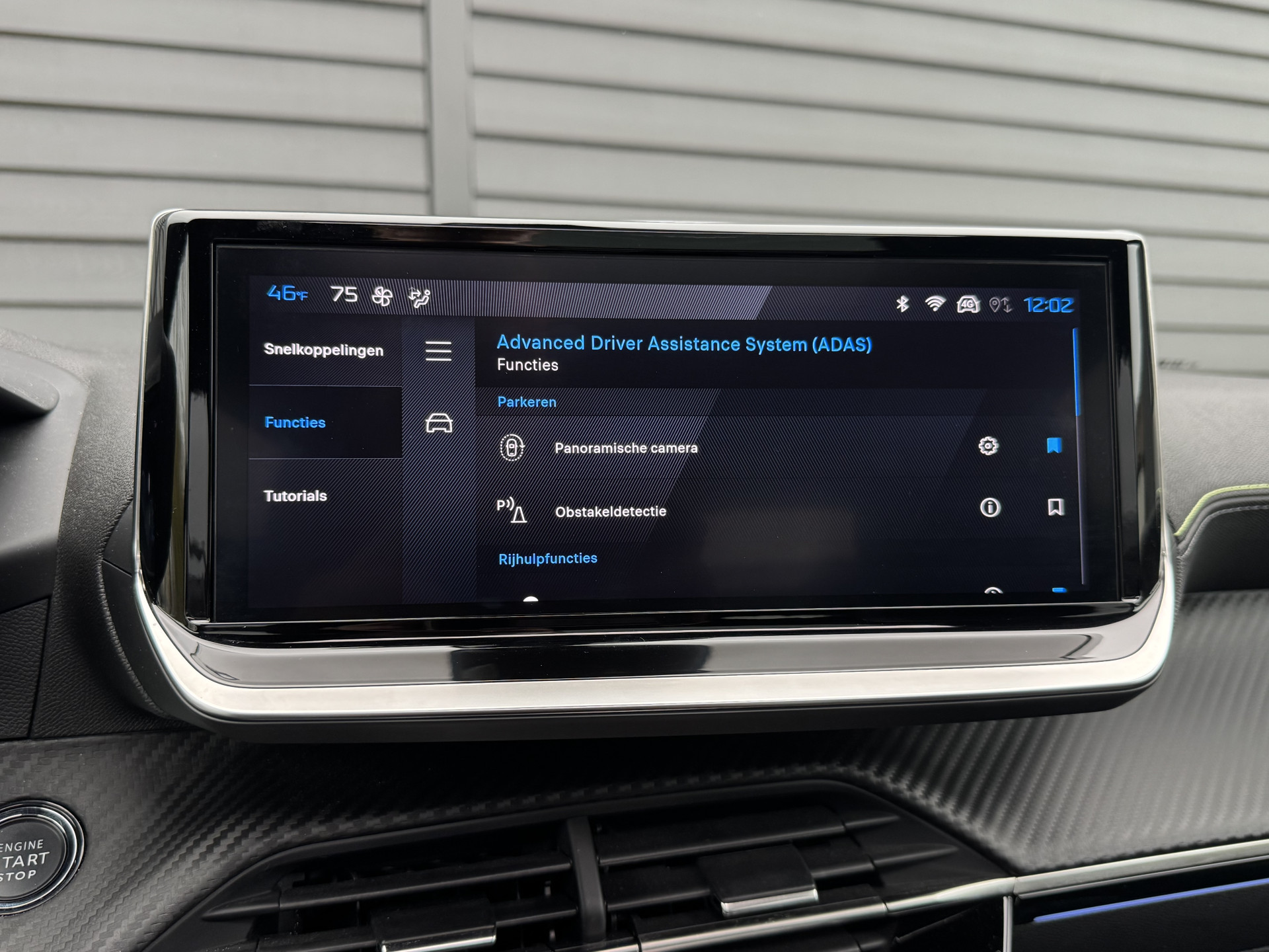 Peugeot 2008 SUV 1.2 GT PACK Hybrid 145 pk