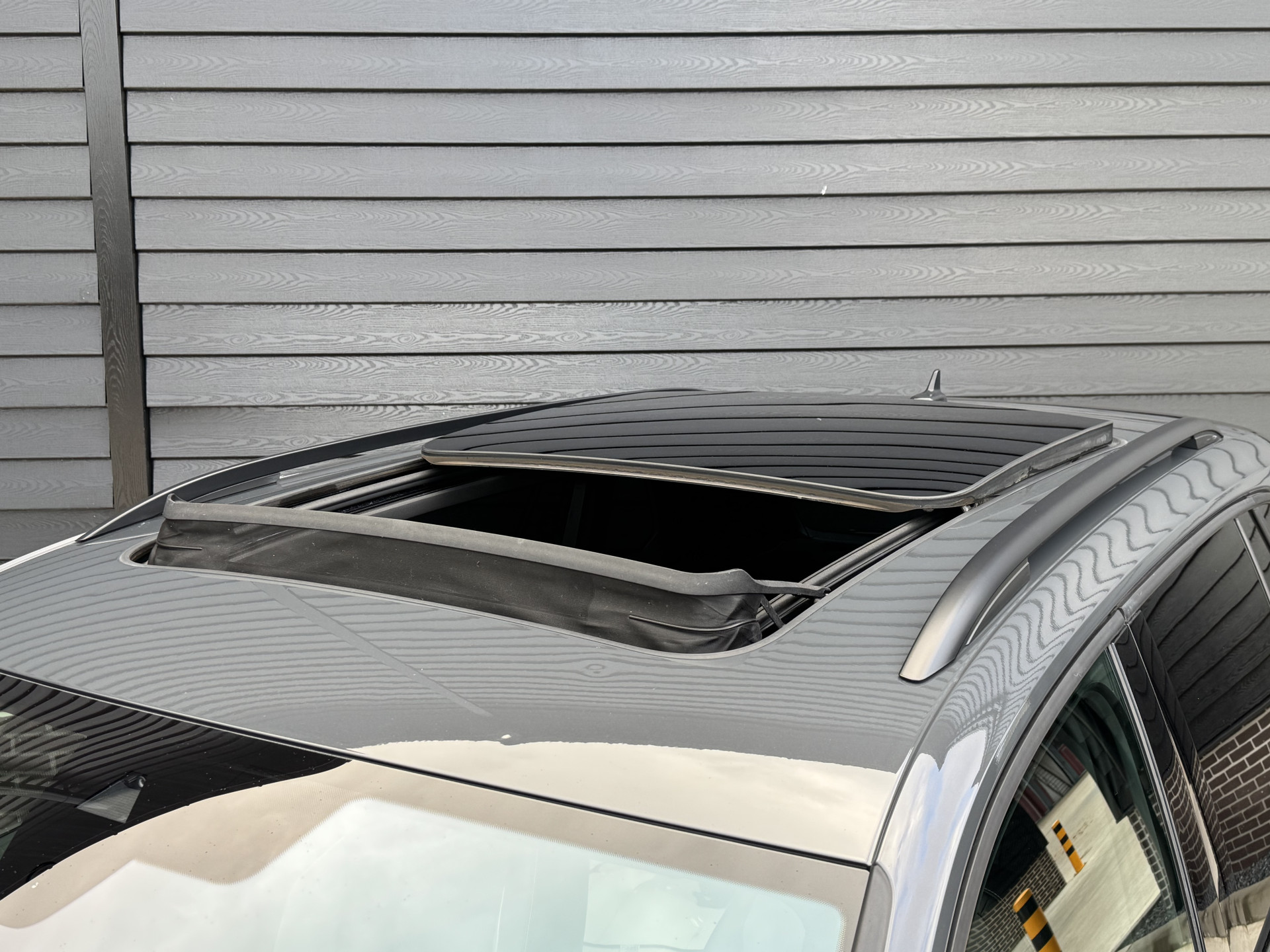 Volkswagen Tiguan 2.0 TSI 4Motion R Line