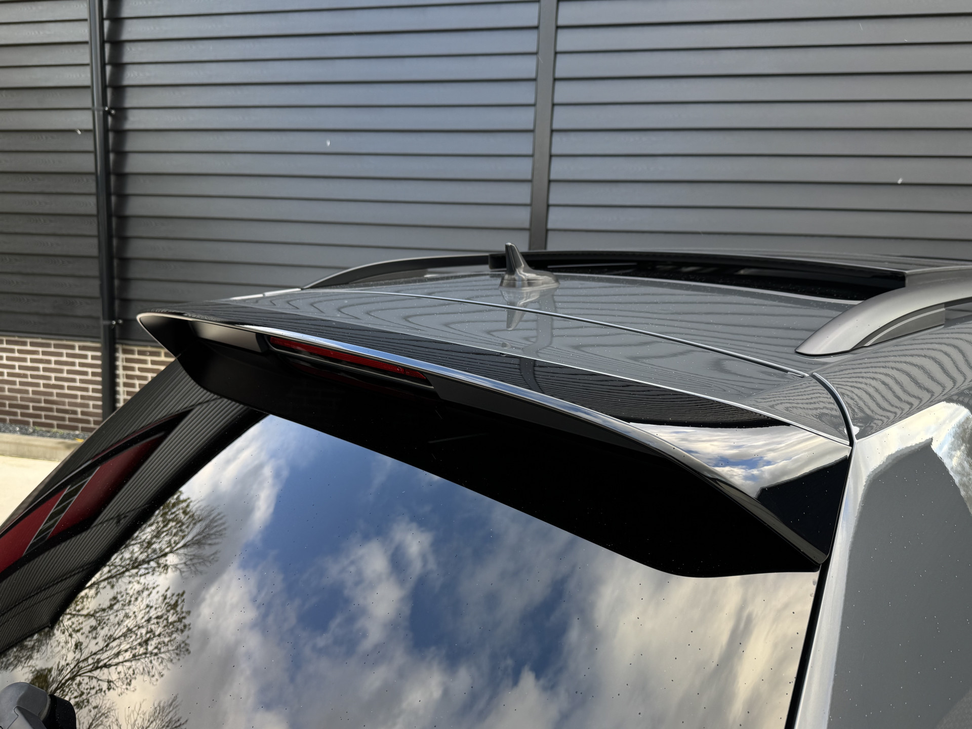 Volkswagen Tiguan 2.0 TSI 4Motion R Line