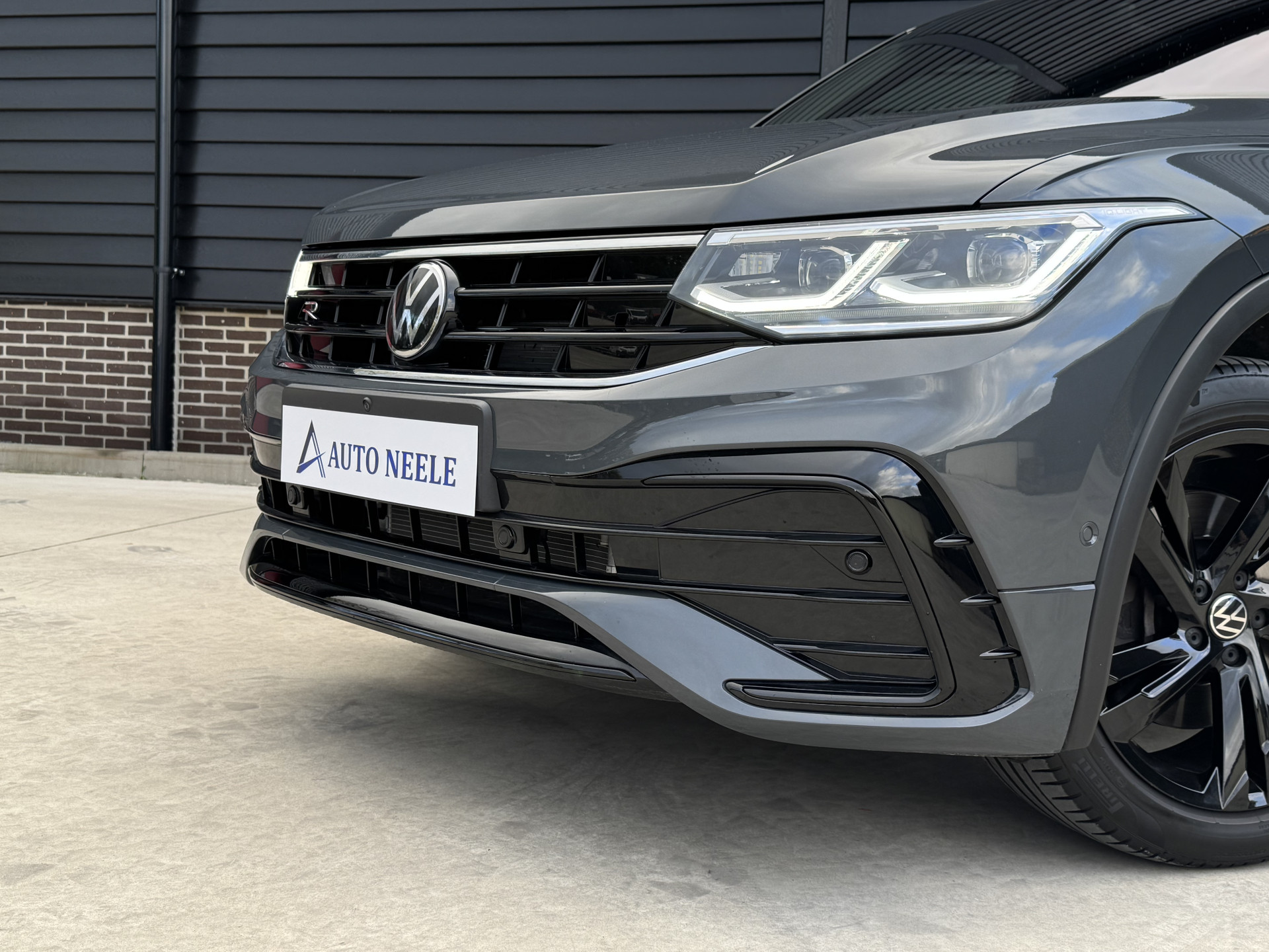 Volkswagen Tiguan 2.0 TSI 4Motion R Line