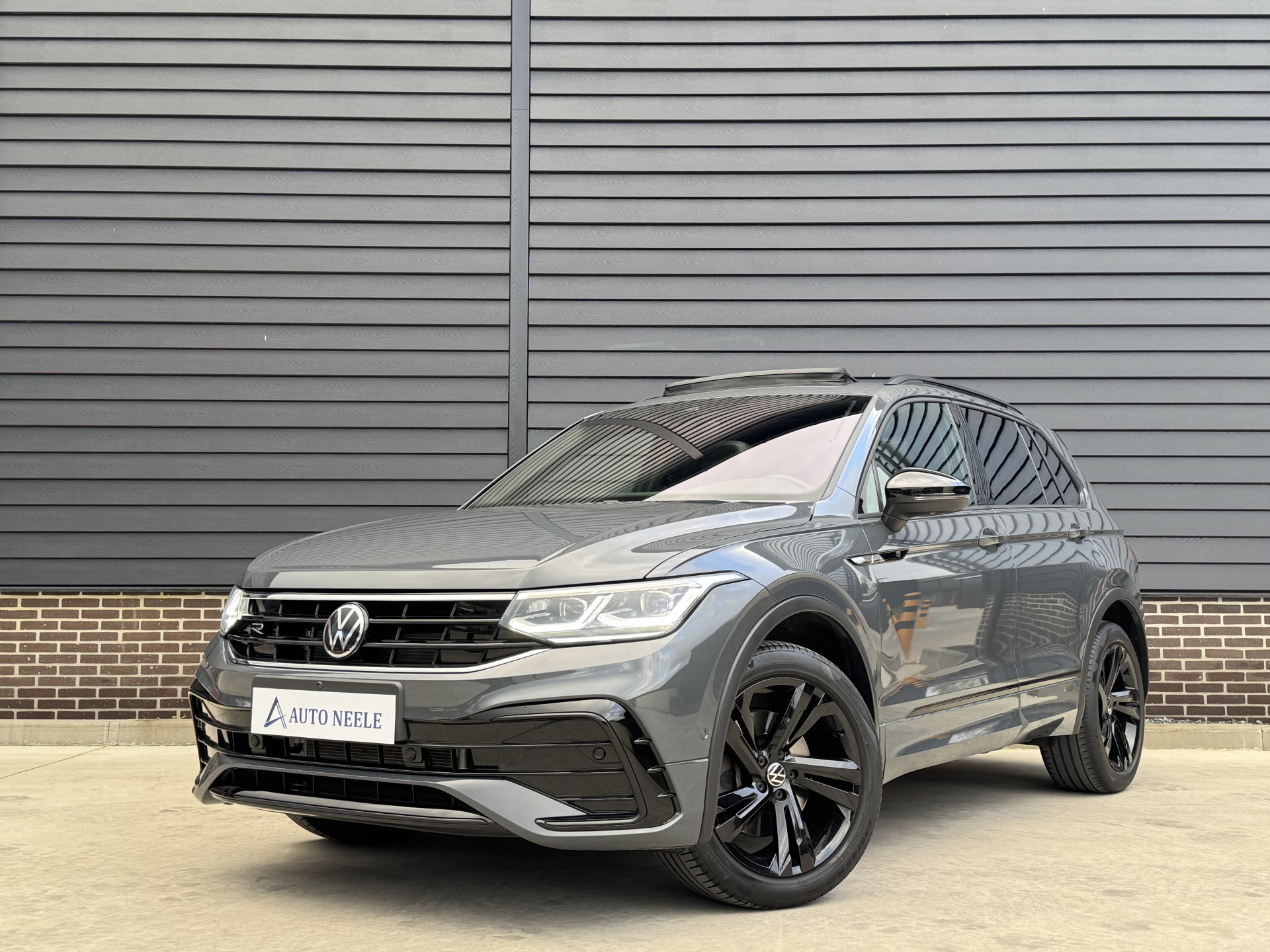 Volkswagen Tiguan 2.0 TSI 4Motion R Line