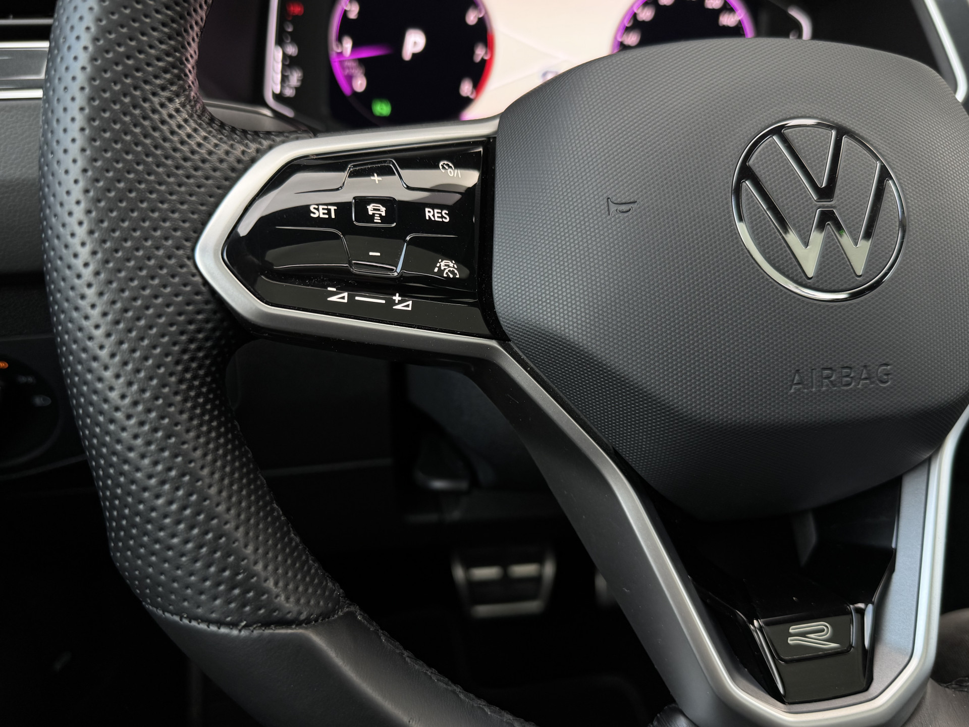 Volkswagen Tiguan 2.0 TSI 4Motion R Line