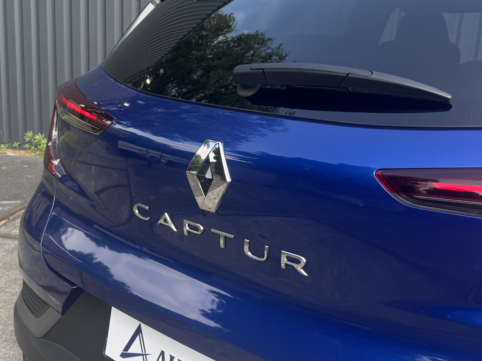 Renault Captur 1.6 E-Tech Plug-in Hybrid 160 pk R.S. RS Line