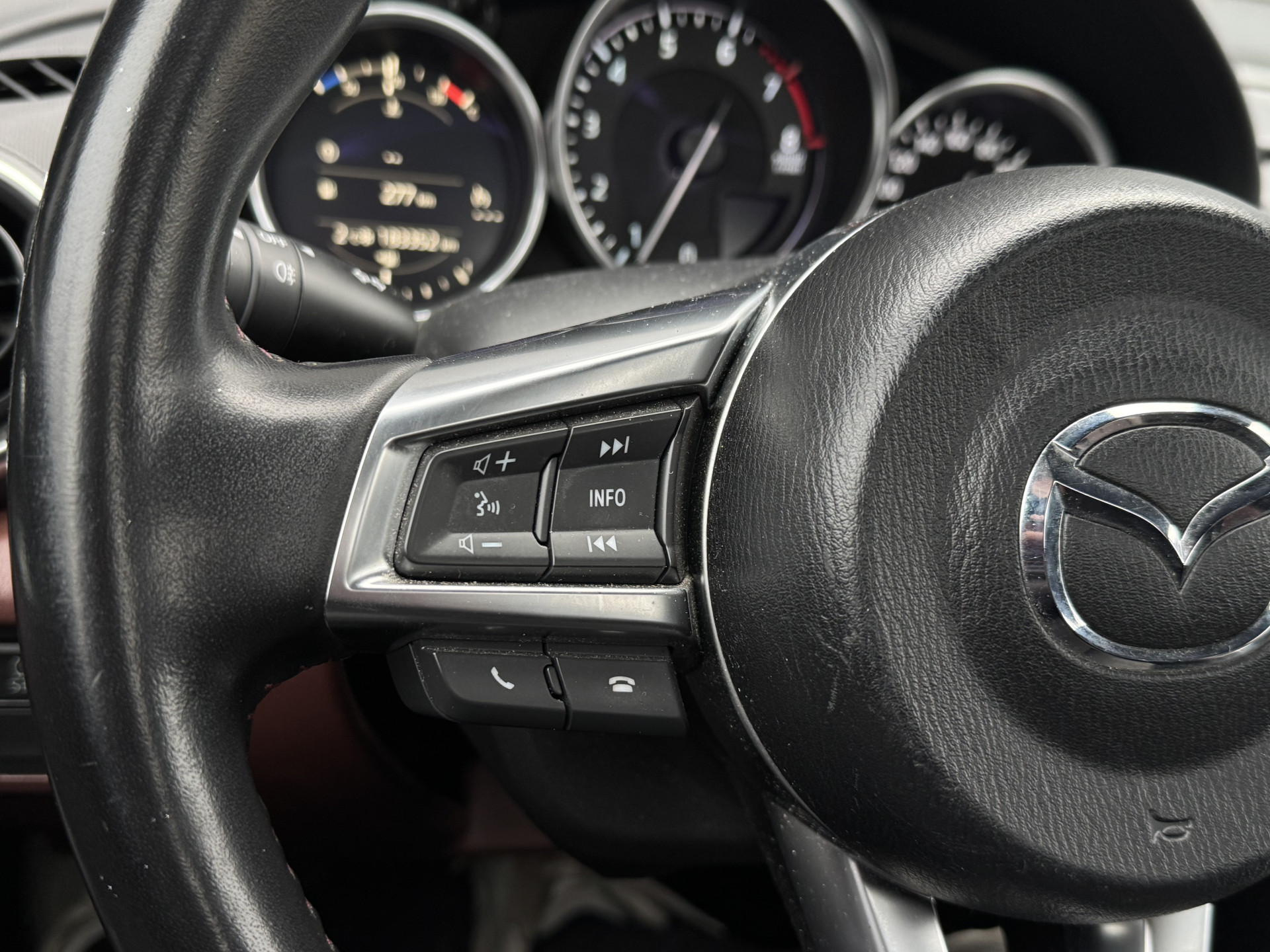 Mazda MX-5 RF 2.0 SkyActiv-G 160 pk GT-M