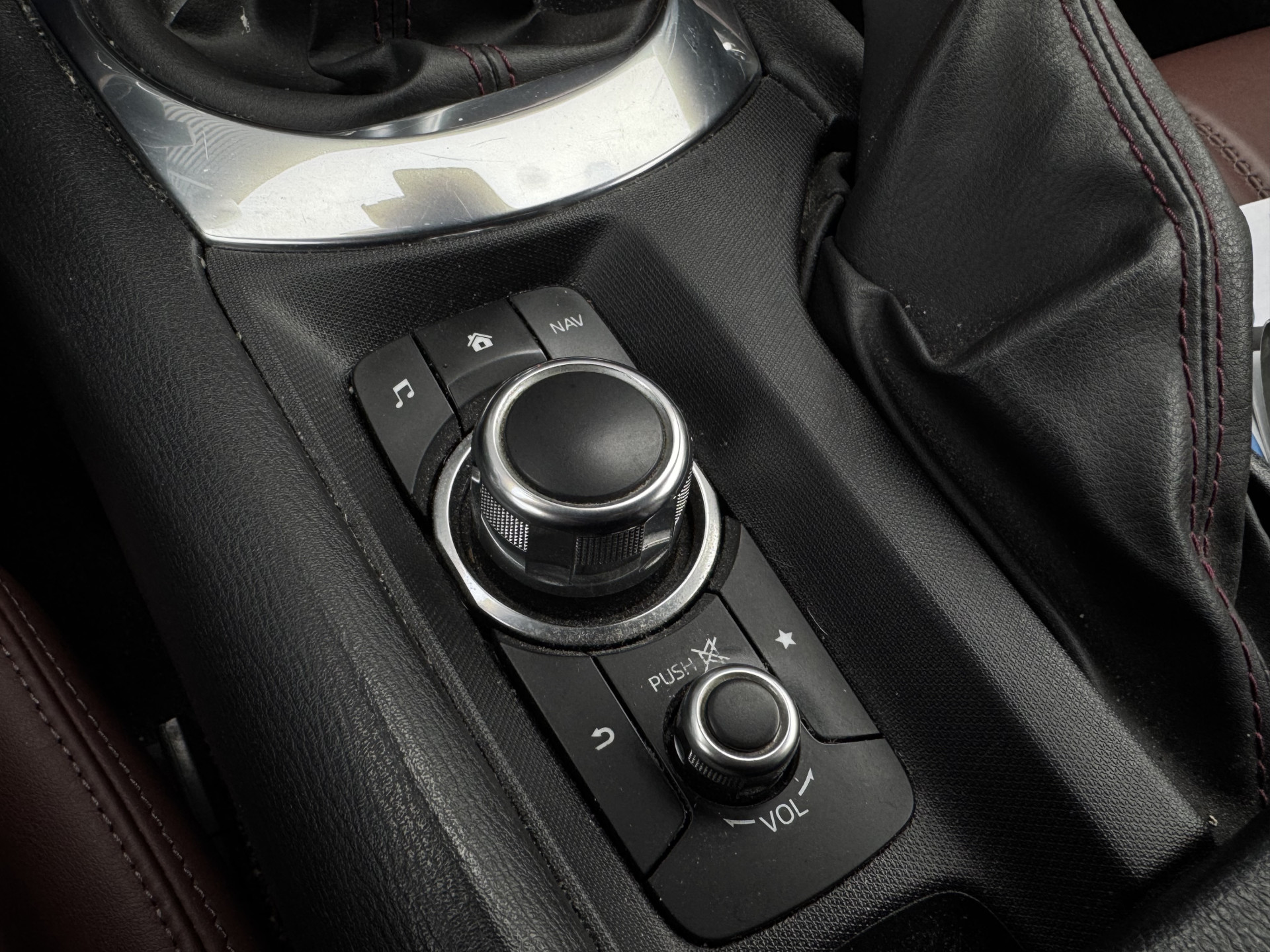 Mazda MX-5 RF 2.0 SkyActiv-G 160 pk GT-M