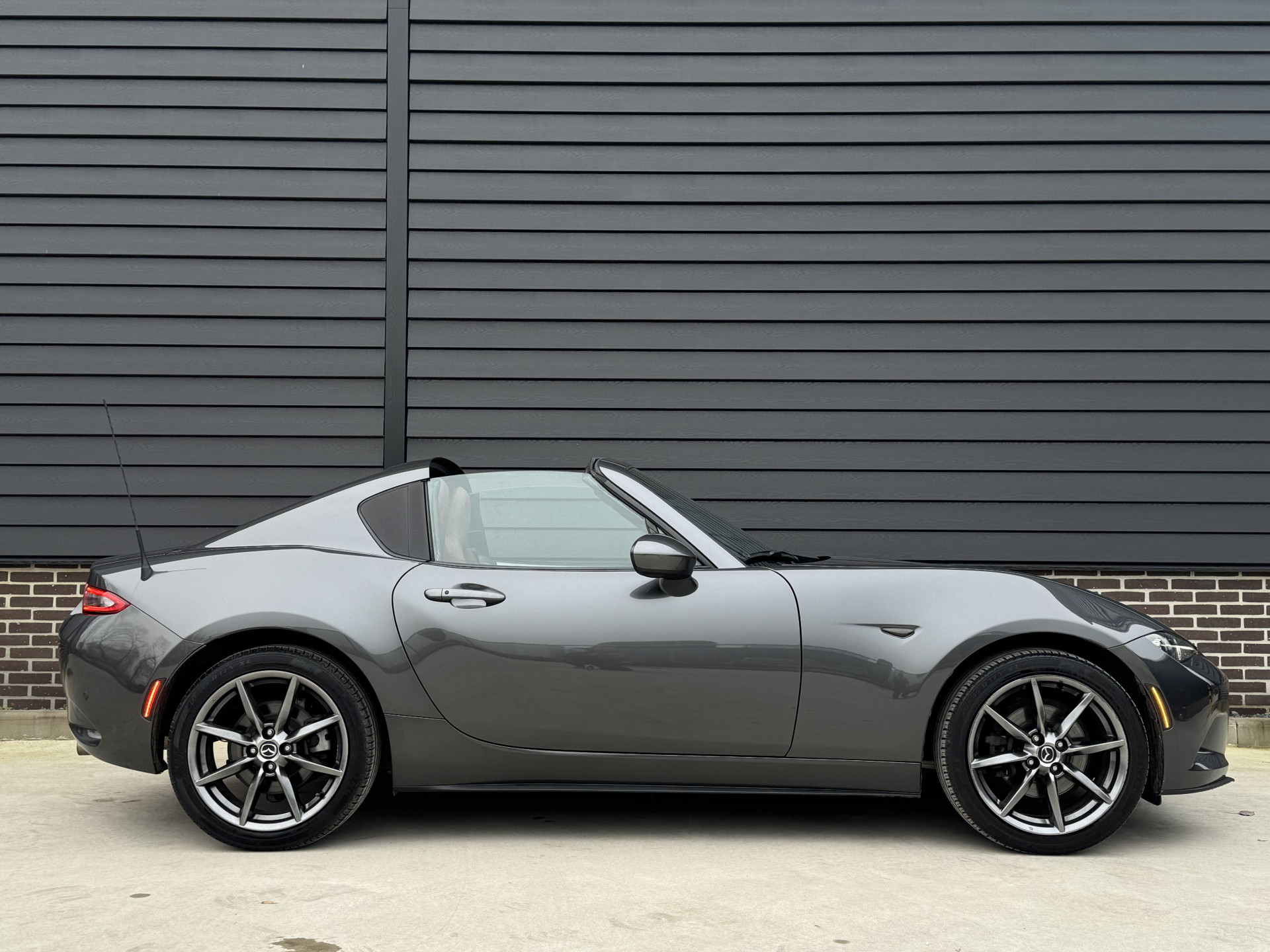 Mazda MX-5 RF 2.0 SkyActiv-G 160 pk GT-M