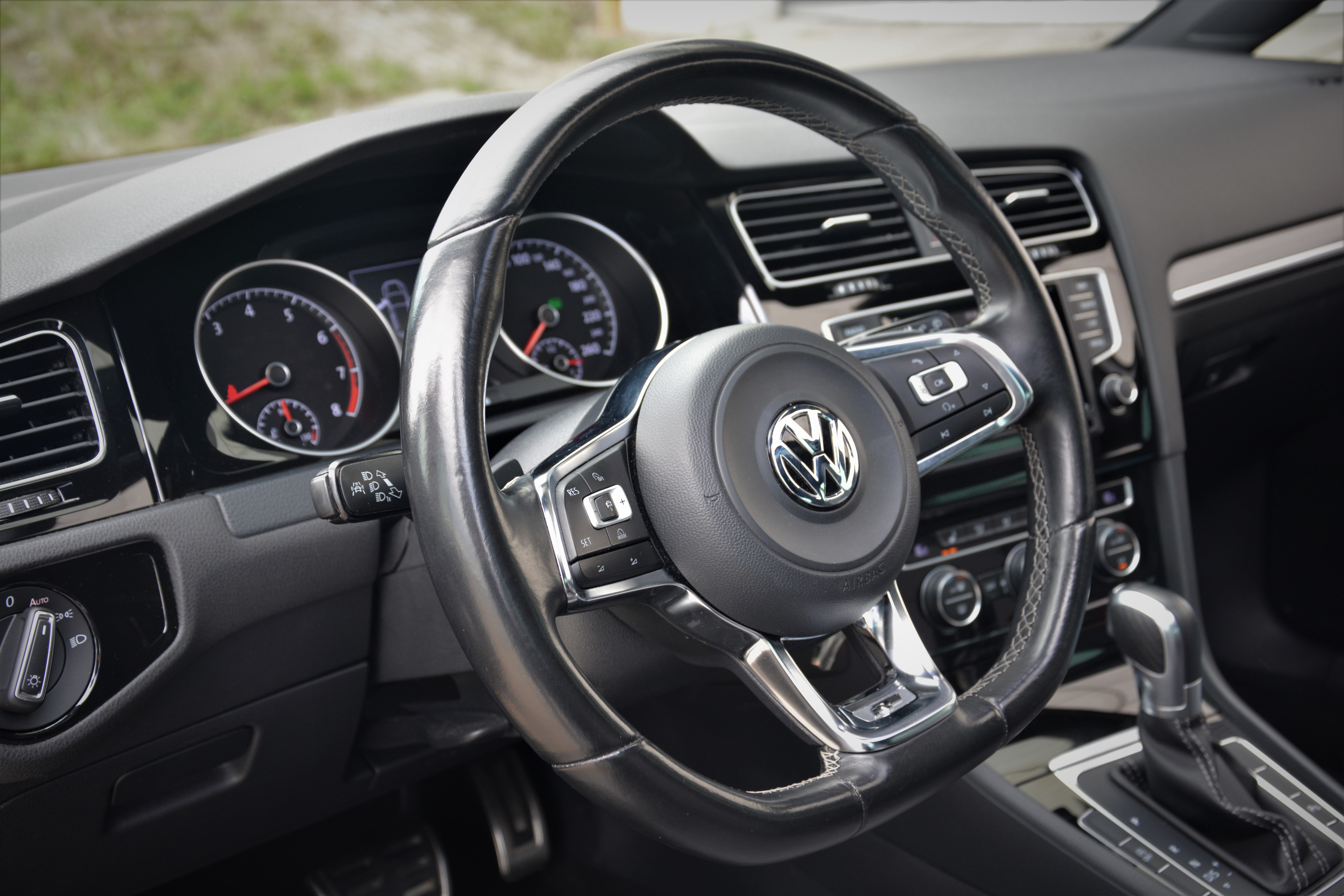 Volkswagen Golf 7 1.4 Highline Schuifdak, ACC, 19 Inch Velgen