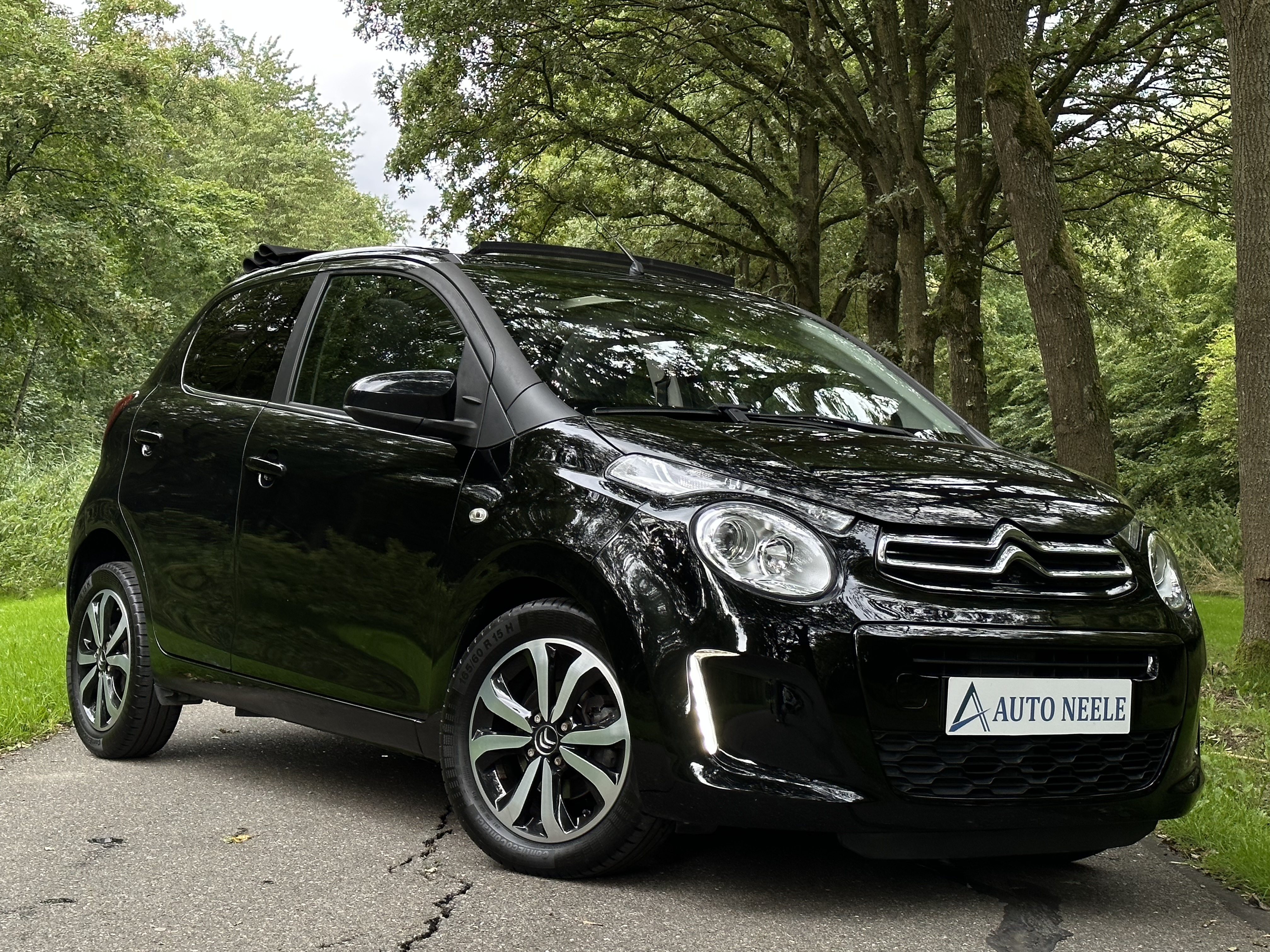 Citroën C1 Airscape Shine 1.2 82 PK!, open dak, Grootscherm, camera, carplay, bluetooth