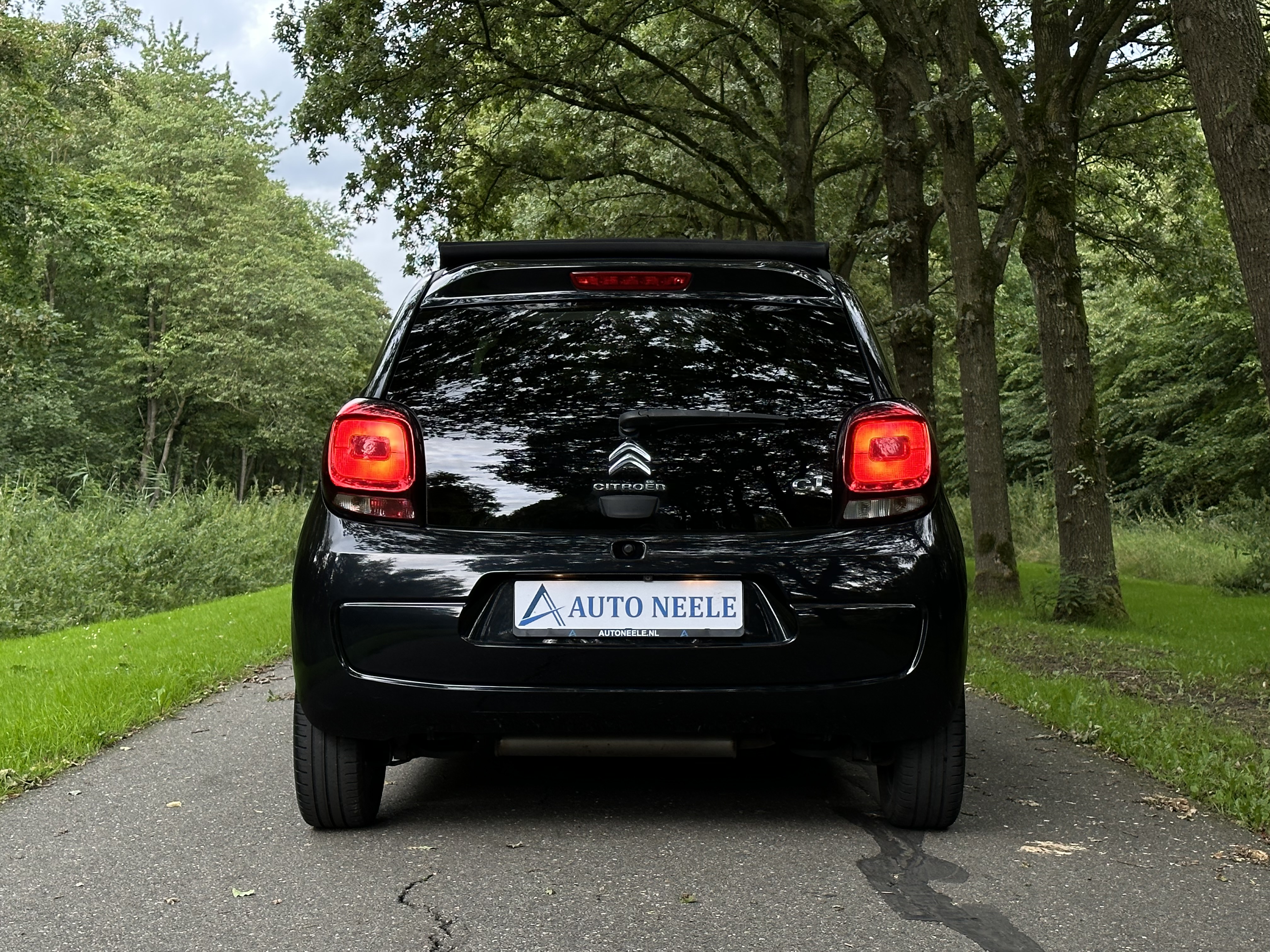 Citroën C1 Airscape Shine 1.2 82 PK!, open dak, Grootscherm, camera, carplay, bluetooth