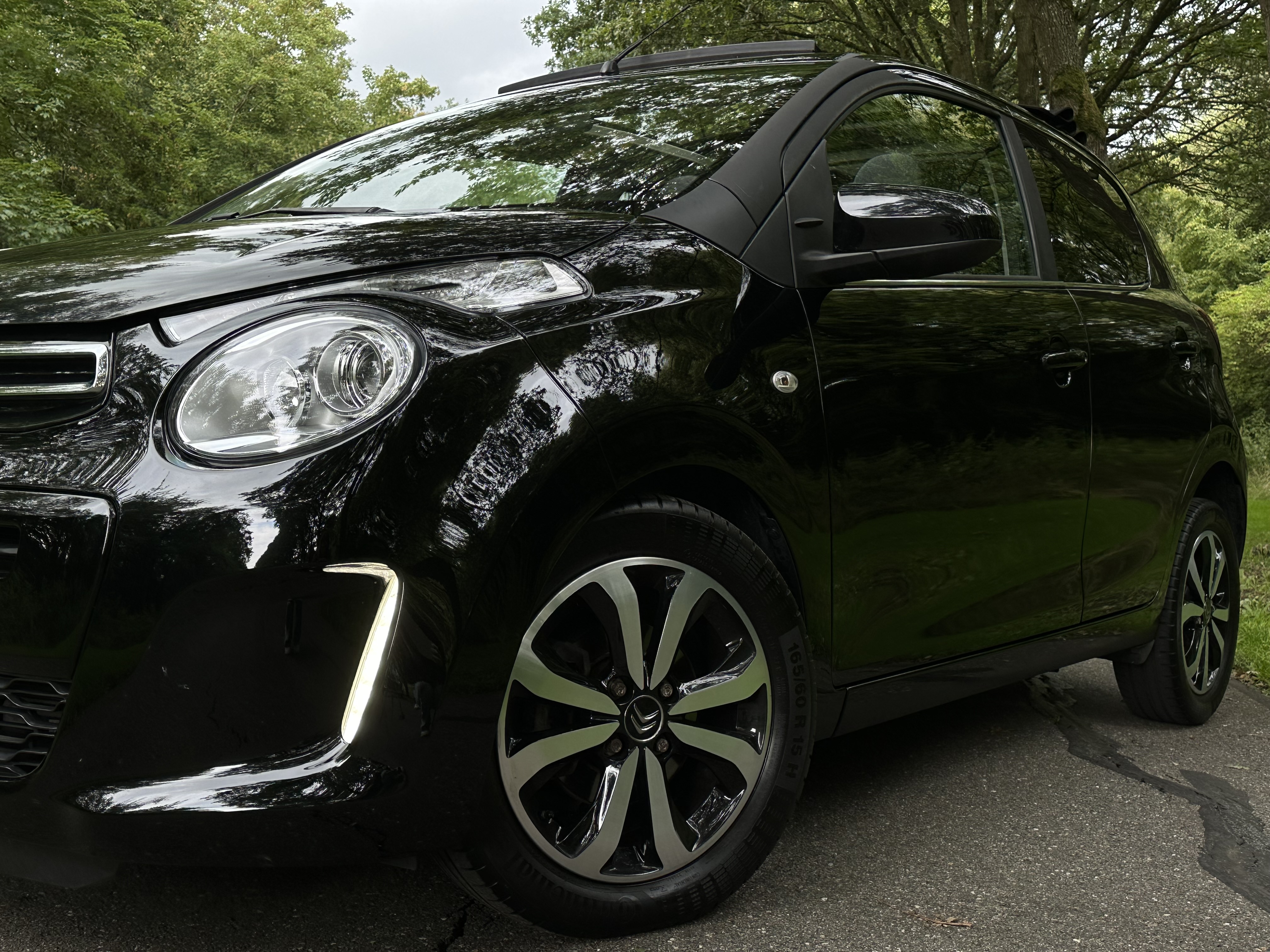 Citroën C1 Airscape Shine 1.2 82 PK!, open dak, Grootscherm, camera, carplay, bluetooth