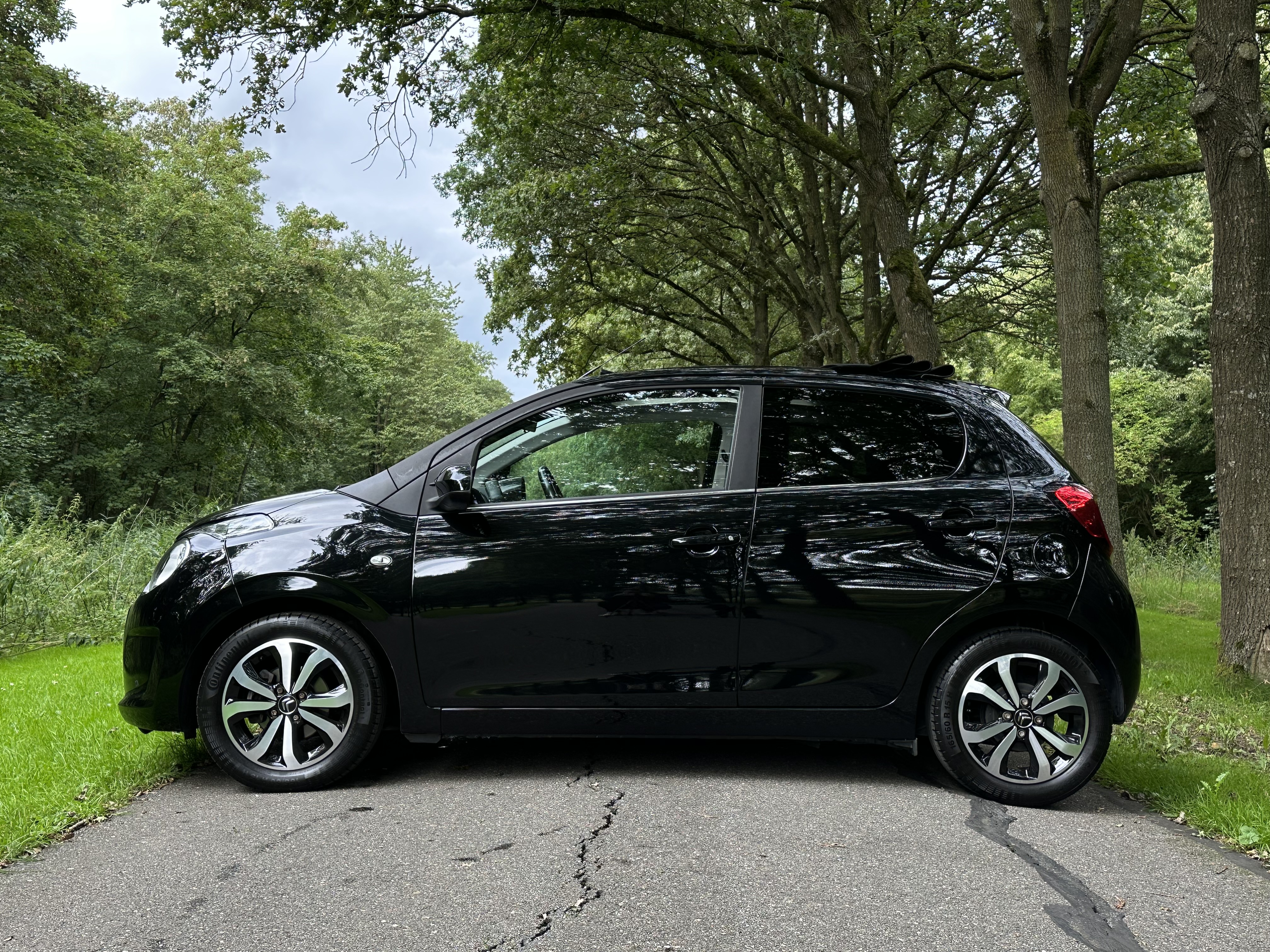 Citroën C1 Airscape Shine 1.2 82 PK!, open dak, Grootscherm, camera, carplay, bluetooth