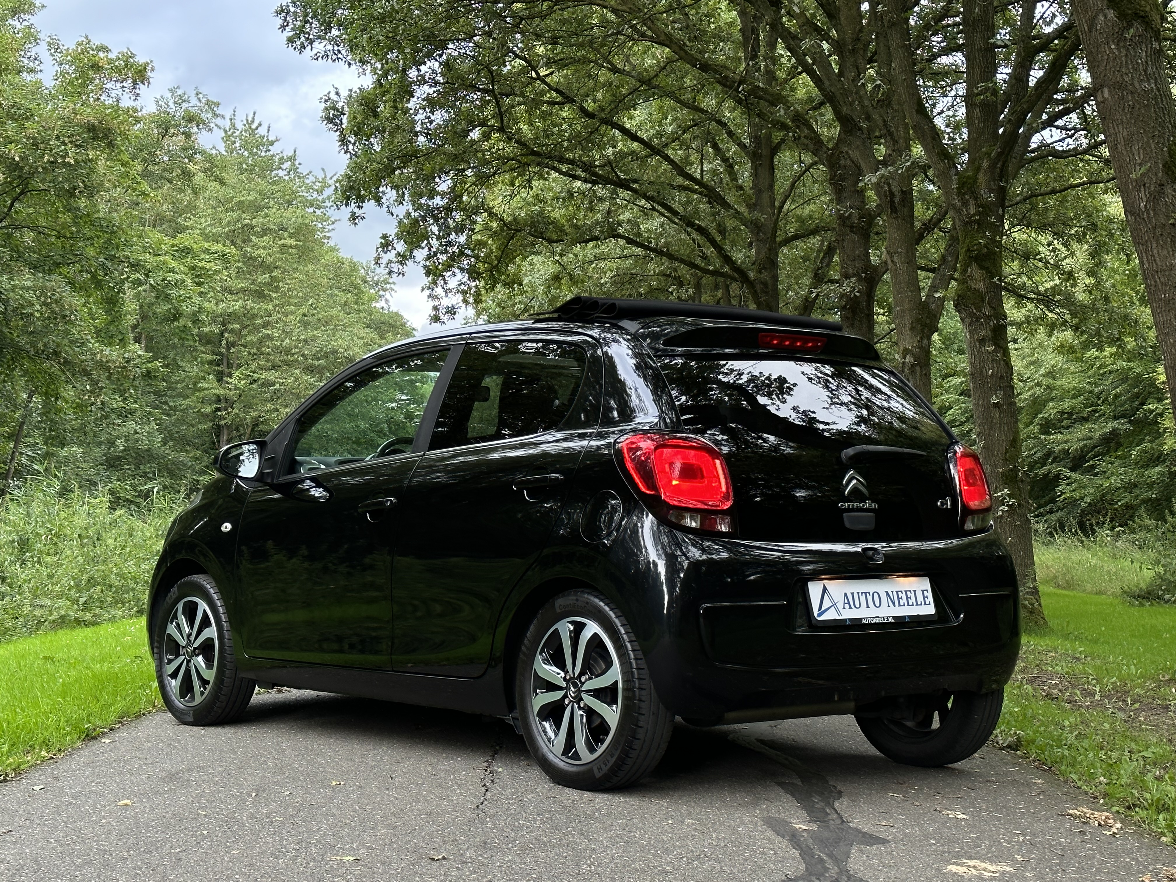 Citroën C1 Airscape Shine 1.2 82 PK!, open dak, Grootscherm, camera, carplay, bluetooth