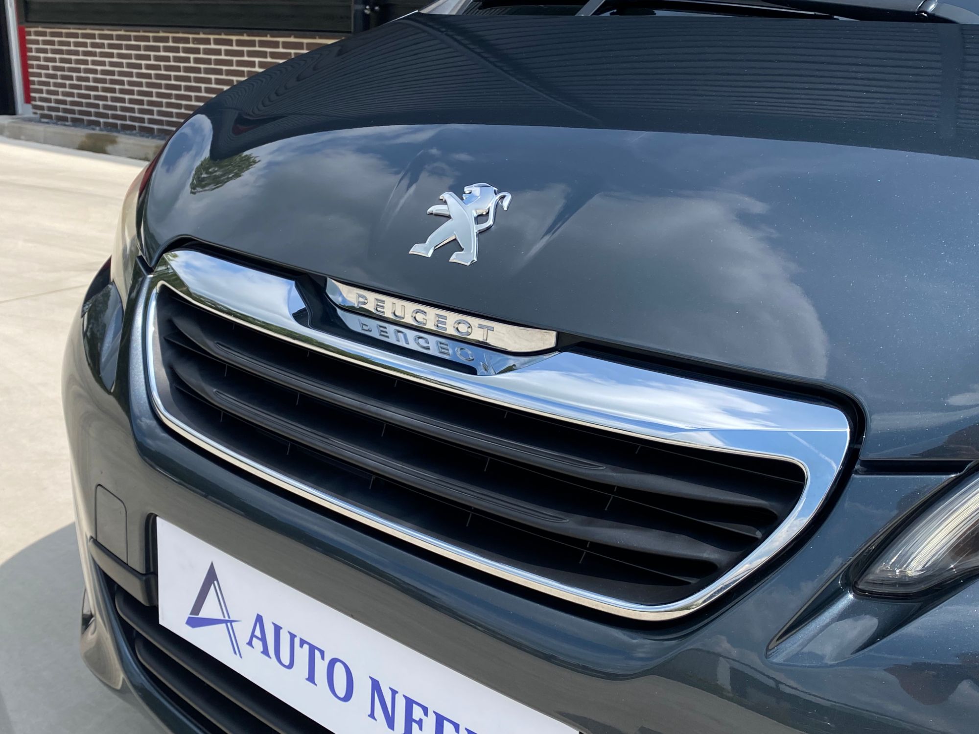 Peugeot 108 1.0 70 pk Allure NAP, NL auto, Navigatie, Carplay