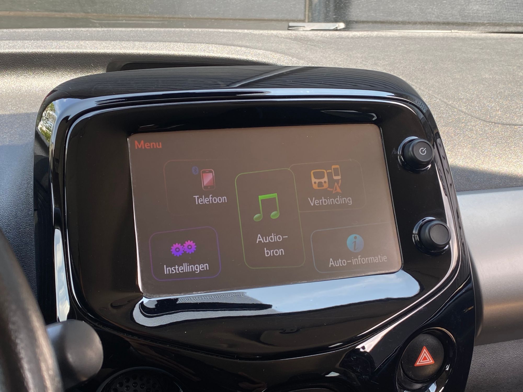 Peugeot 108 1.0 70 pk Allure NAP, NL auto, Navigatie, Carplay