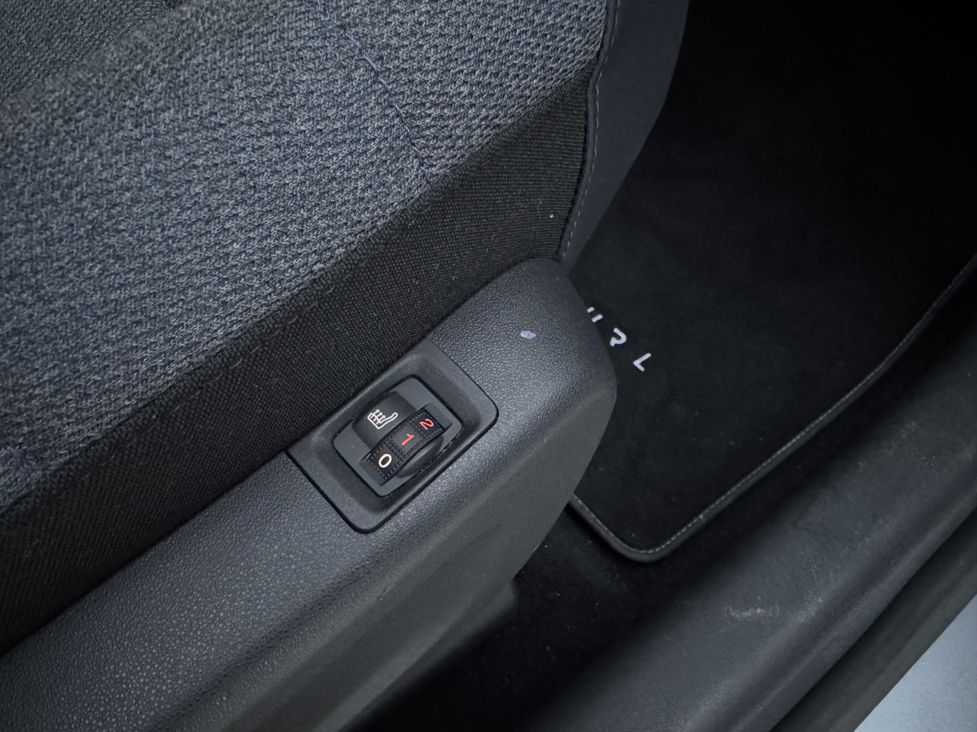 Citroën C3 Aircross 1.2 PureTech 130 pk Rip Curl