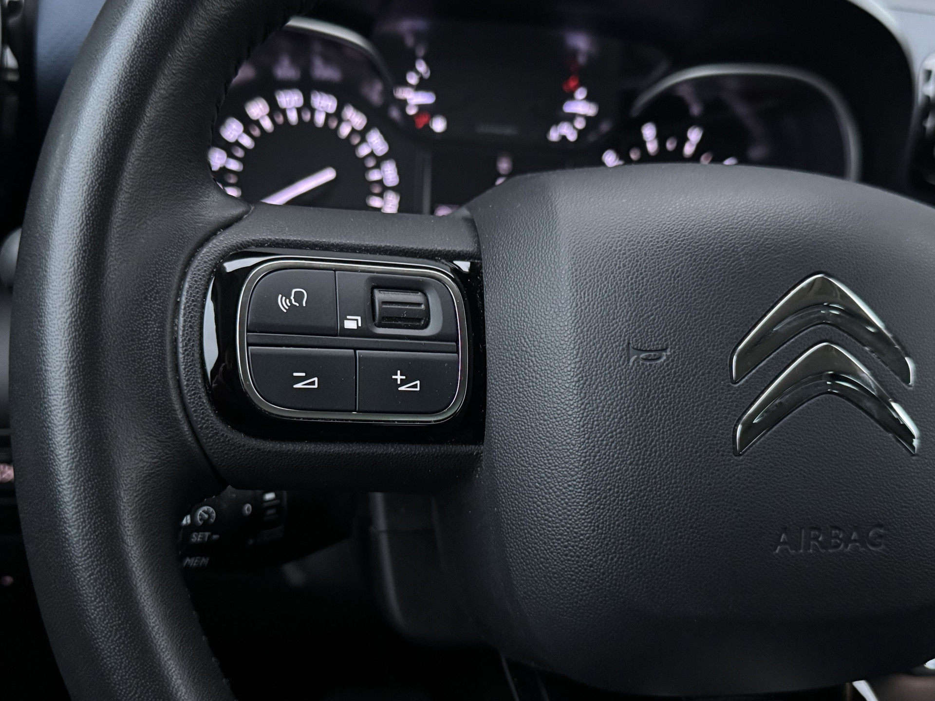 Citroën C3 Aircross 1.2 PureTech 130 pk Rip Curl