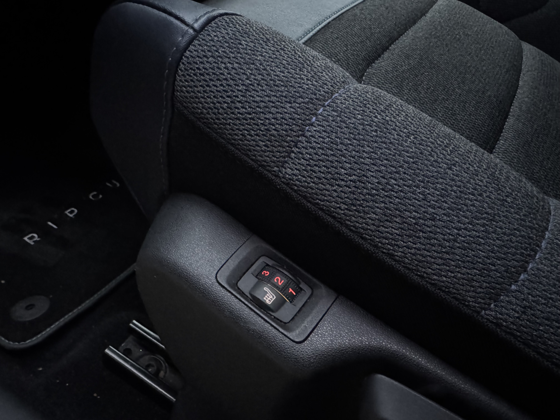 Citroën C3 Aircross 1.2 PureTech 130 pk Rip Curl