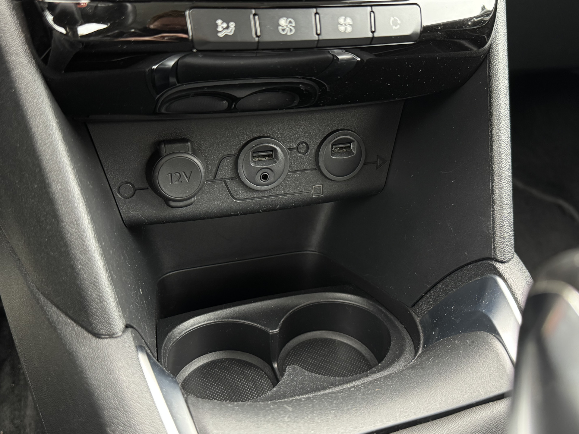 Peugeot 208 1.2 VTi 82 pk Allure