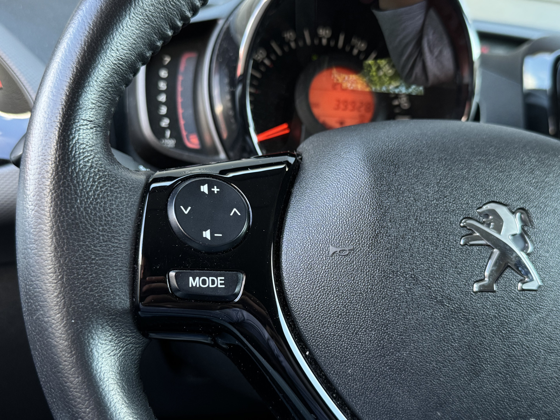 Peugeot 108 1.0 e-VTi Allure 72 pk