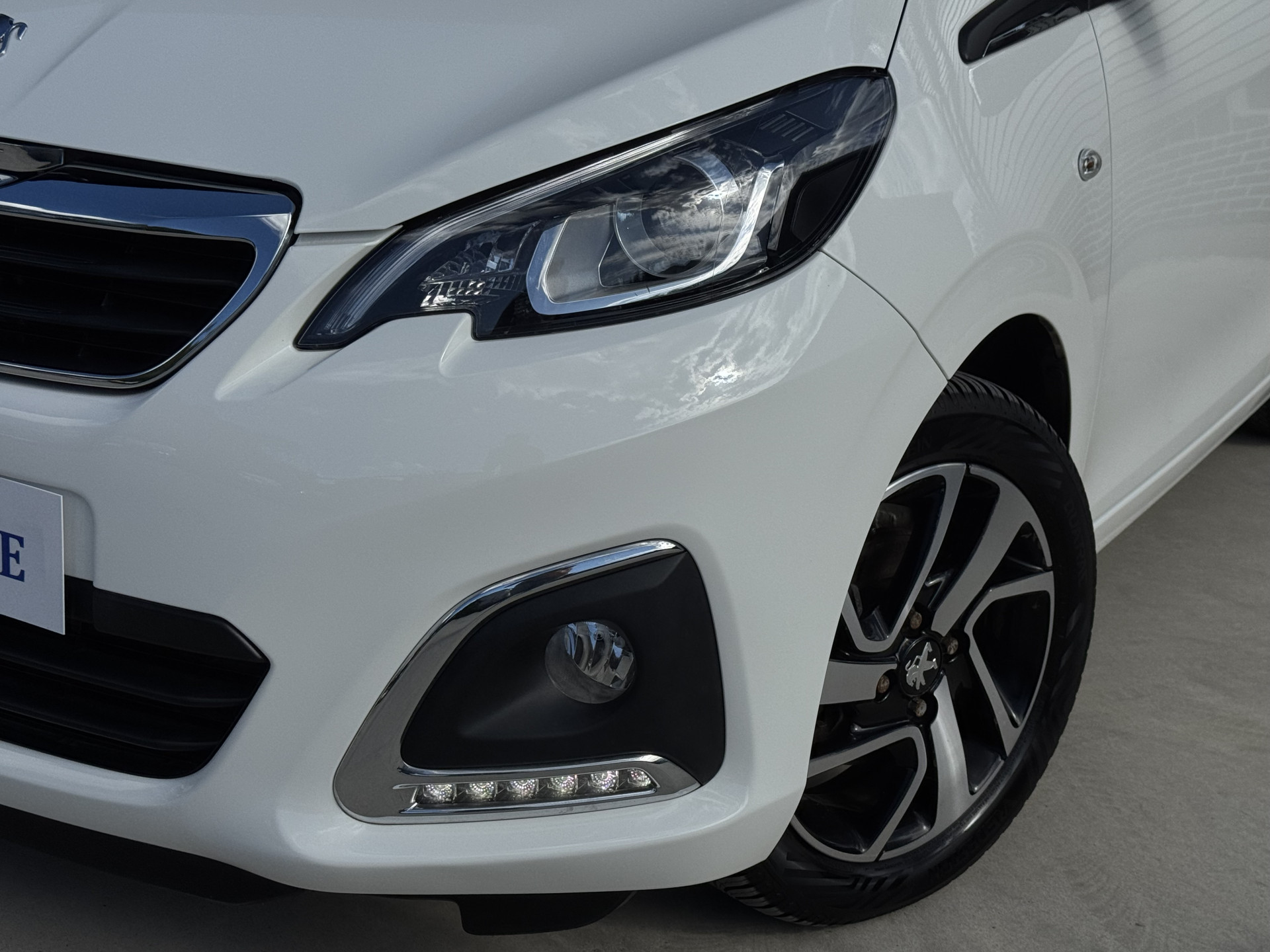 Peugeot 108 1.0 e-VTi Allure 72 pk