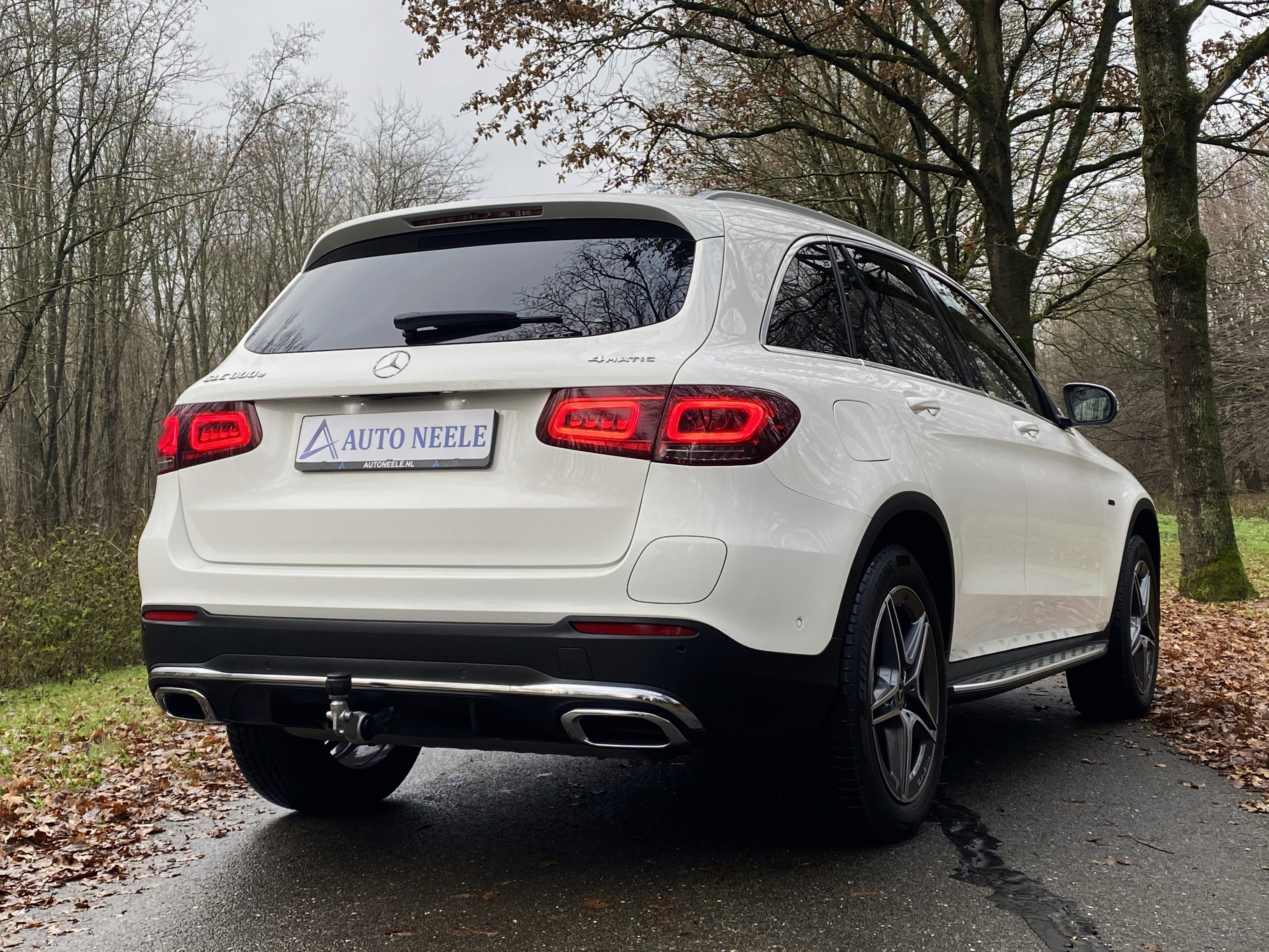 Mercedes GLC 300e AMG Line, Trekhaak, Panoramadak