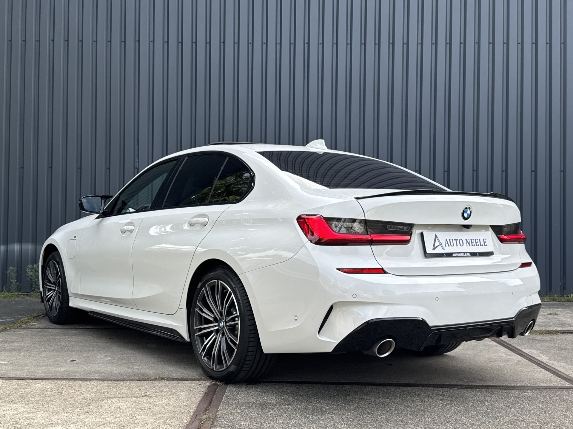 BMW 3-serie 330e M Sport 292 pk