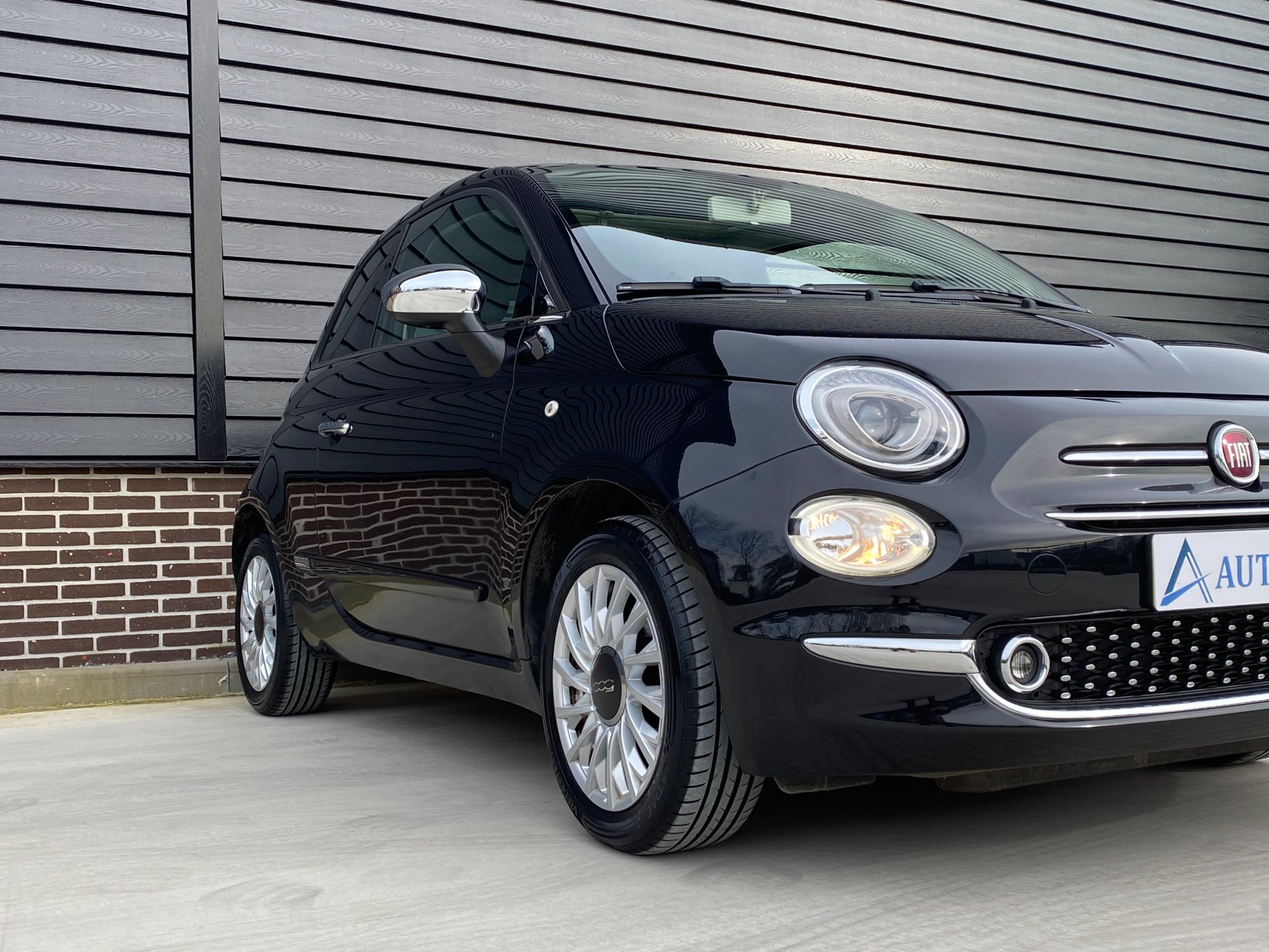 Fiat 500 1.2 Lounge Apple Carplay, Panoramadak, Cruise Control