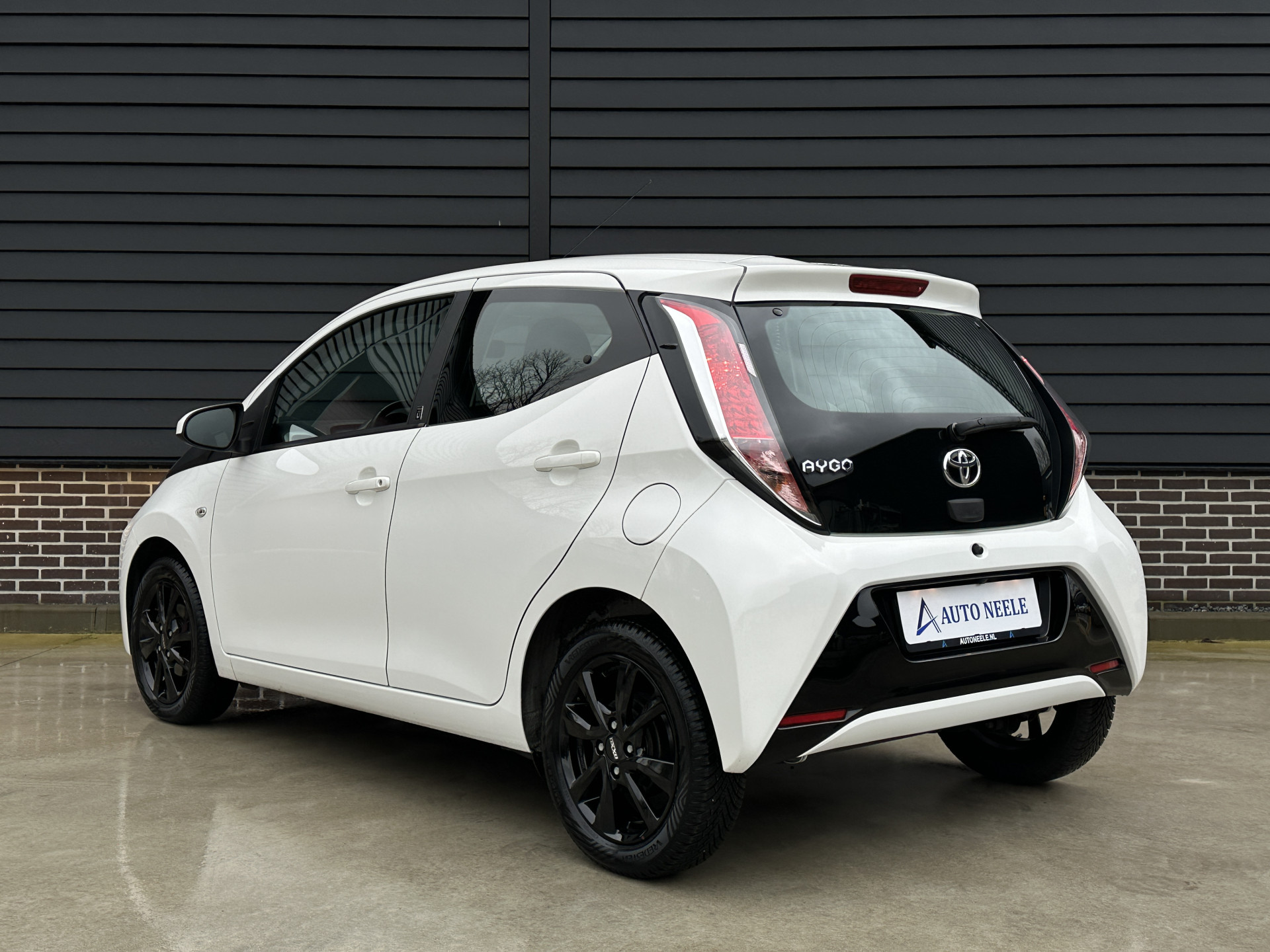 Toyota Aygo 1.0 VVT-i x-cite