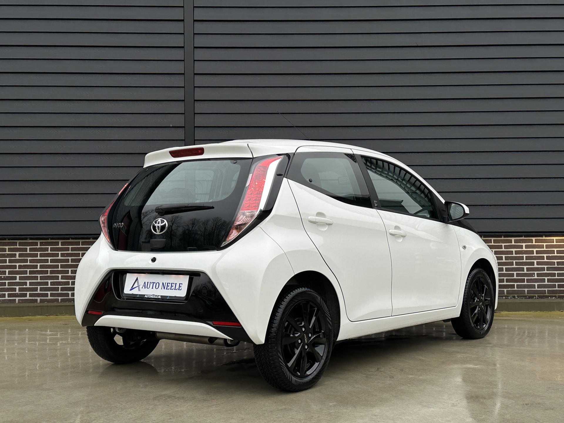 Toyota Aygo 1.0 VVT-i x-cite