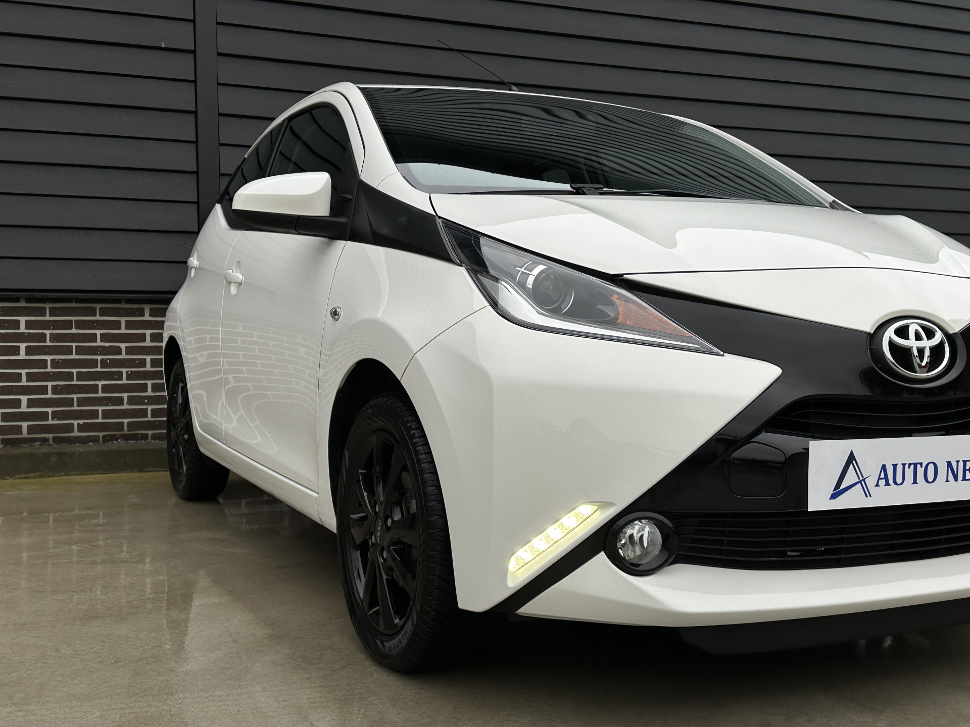 Toyota Aygo 1.0 VVT-i x-cite