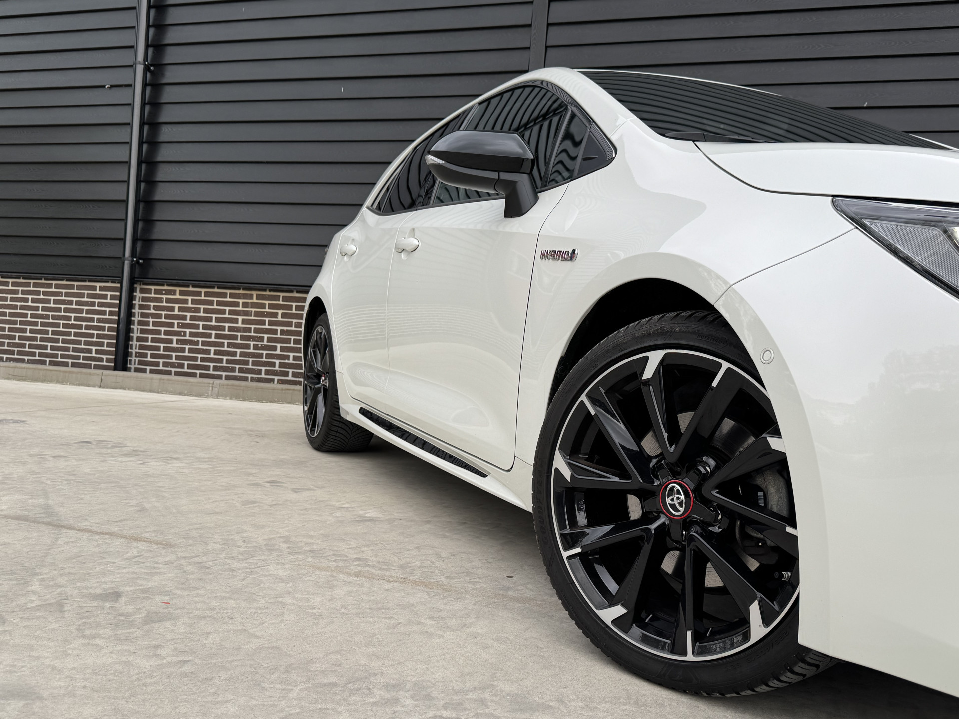 Toyota Corolla 2.0 Hybrid GR-Sport 184 pk