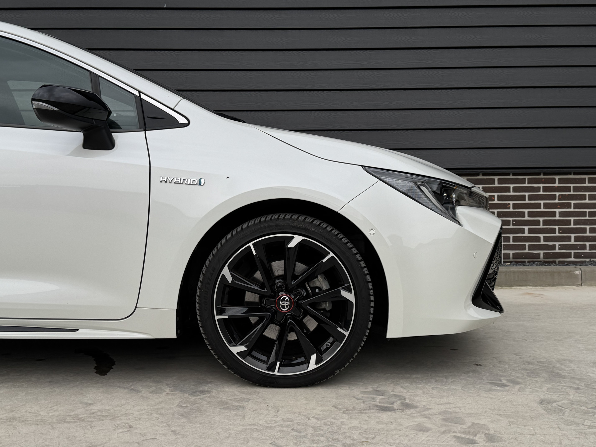 Toyota Corolla 2.0 Hybrid GR-Sport 184 pk