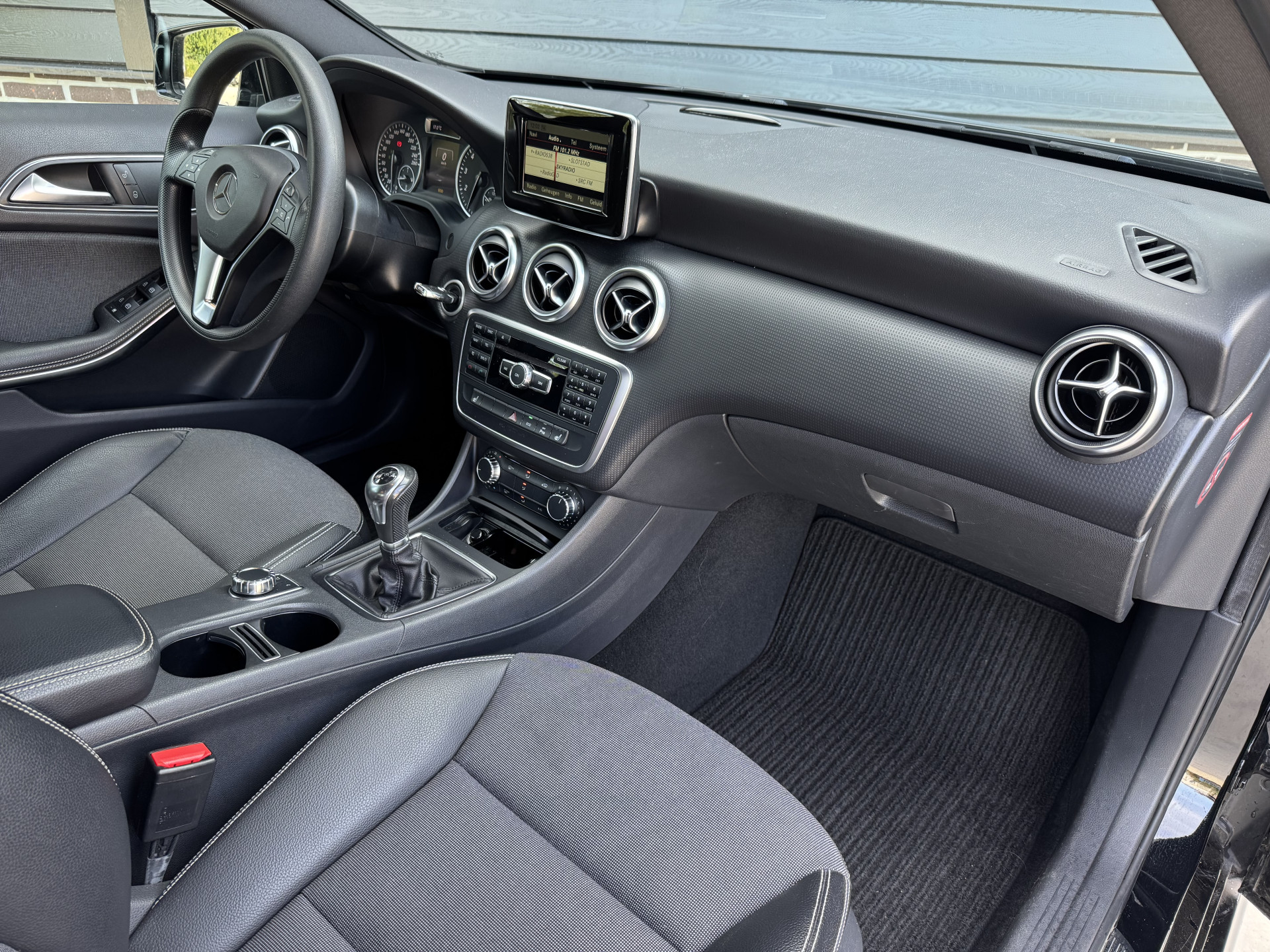 Mercedes-Benz A-Klasse 180 Ambition
