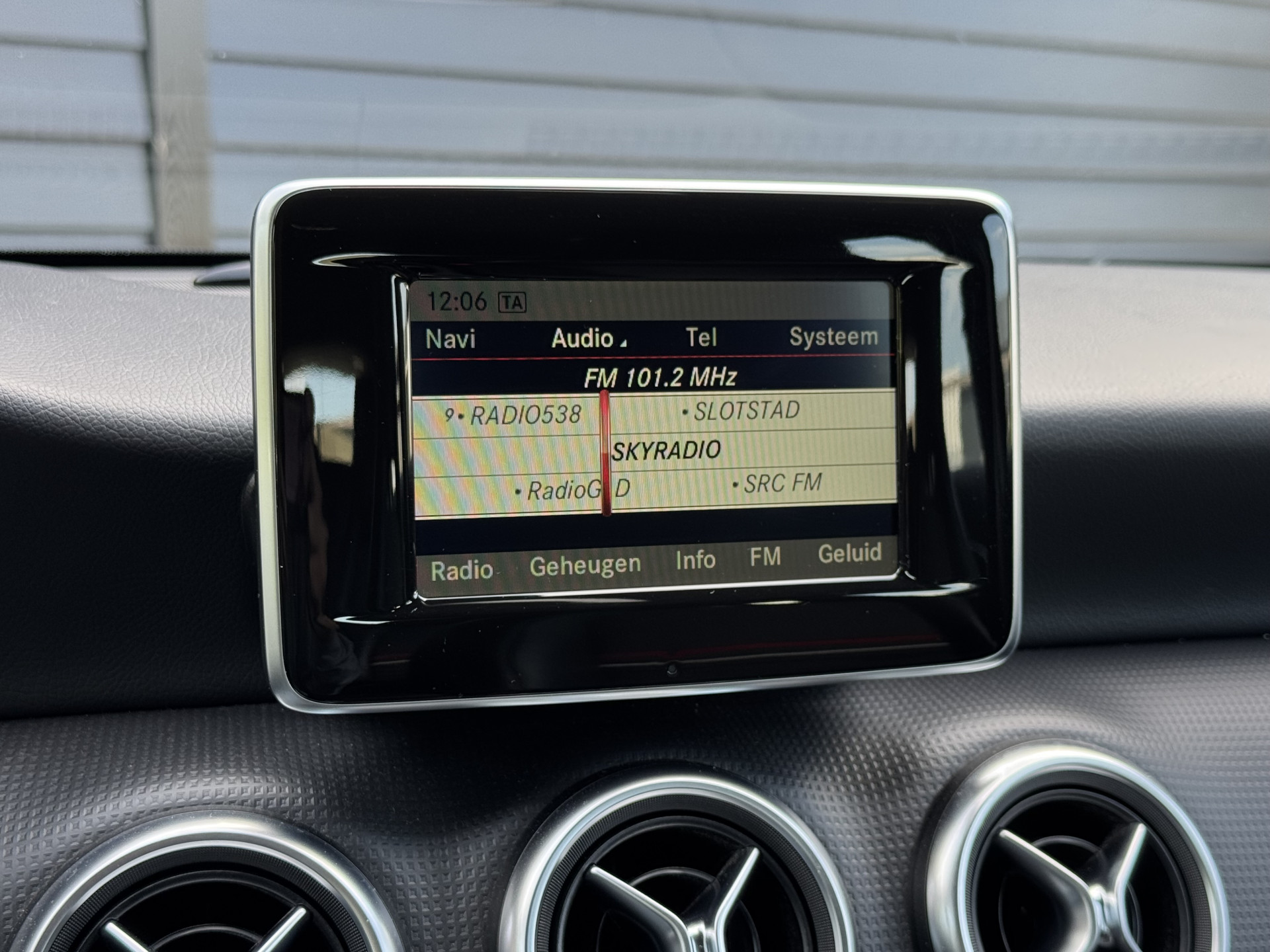 Mercedes-Benz A-Klasse 180 Ambition