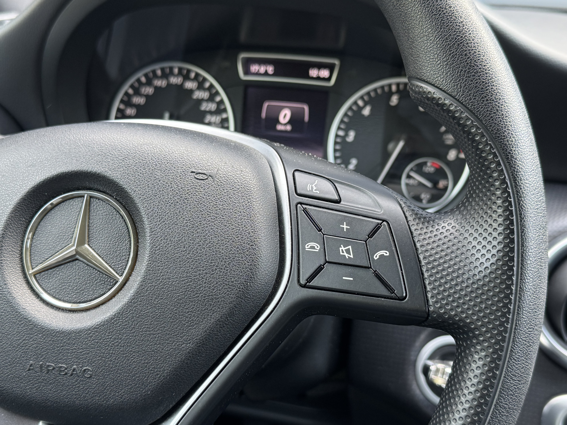 Mercedes-Benz A-Klasse 180 Ambition