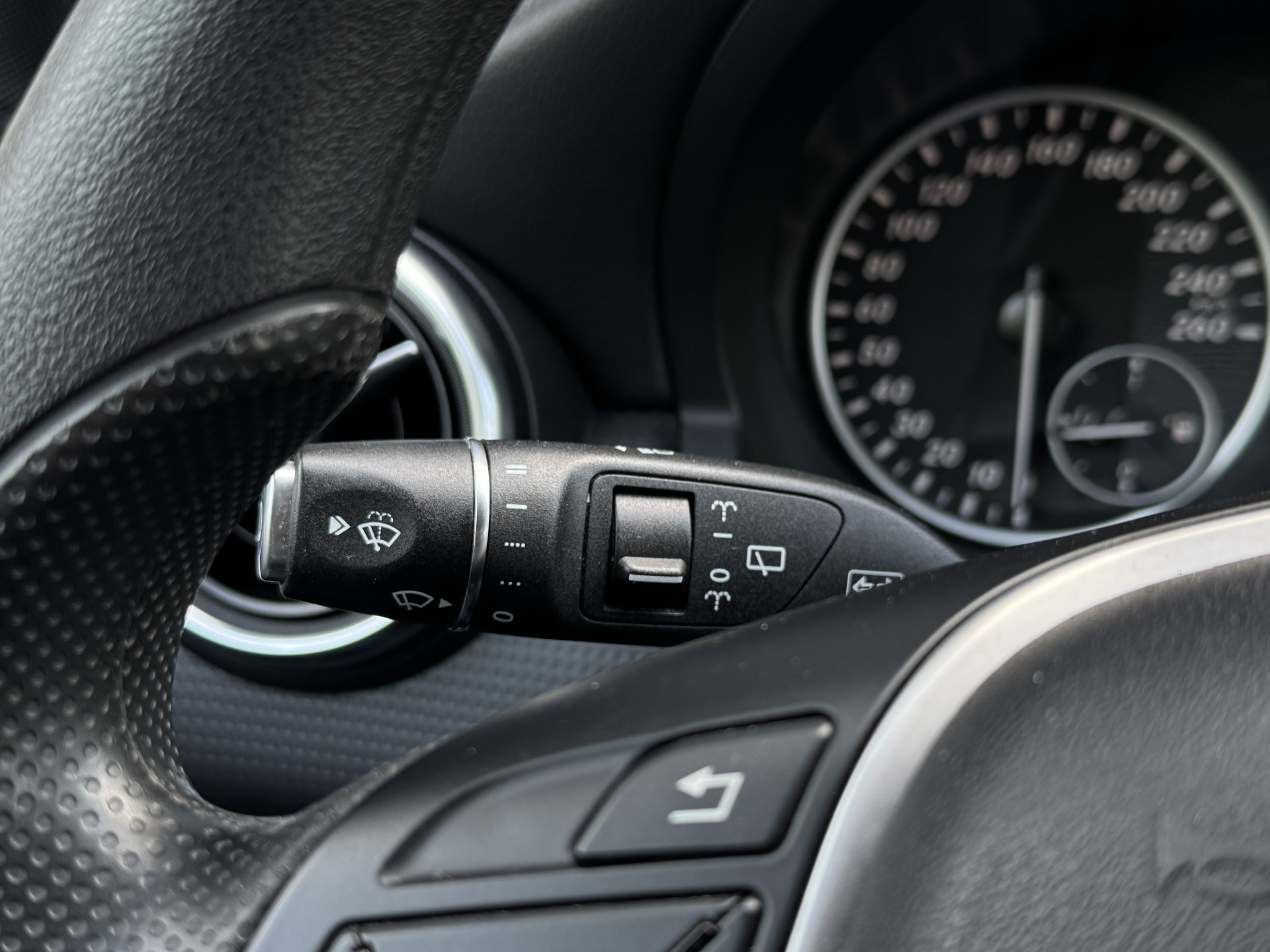 Mercedes-Benz A-Klasse 180 Ambition