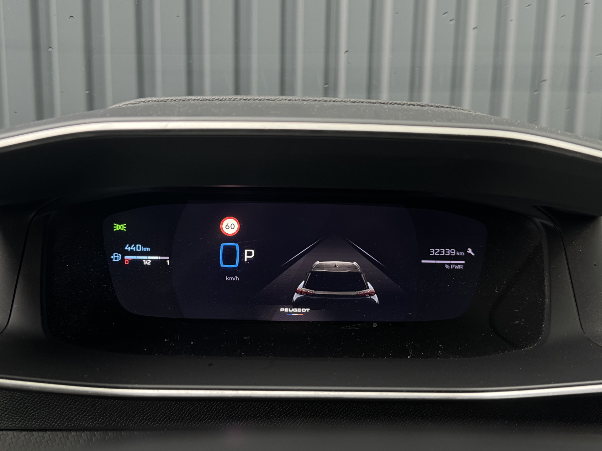 Peugeot 2008 1.2 Hybrid 145 GT