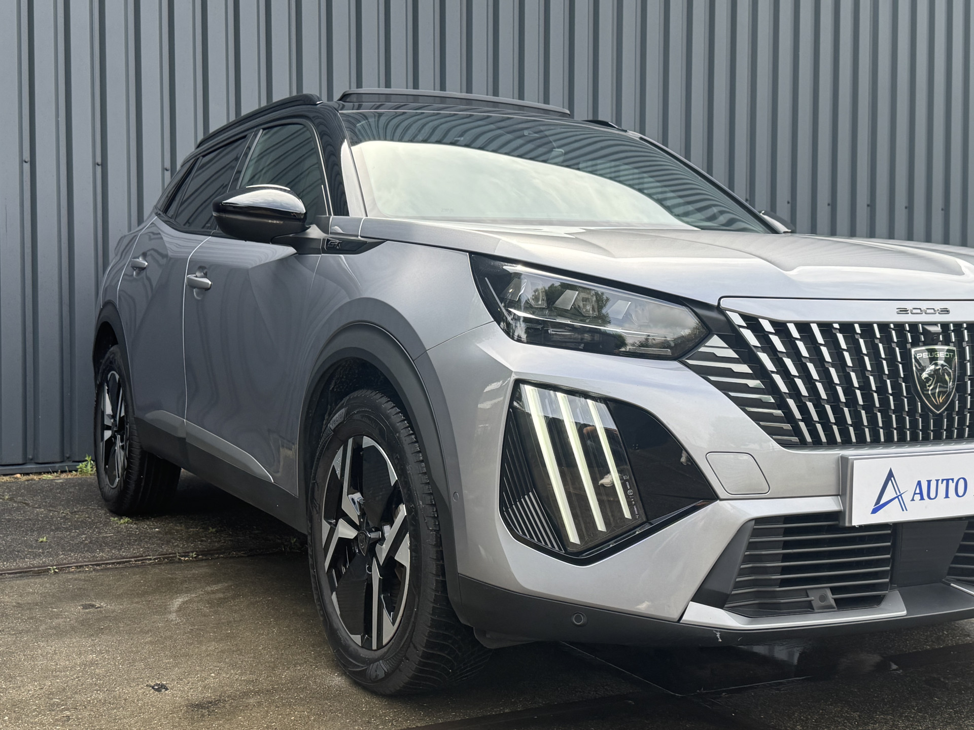 Peugeot 2008 1.2 Hybrid 145 GT