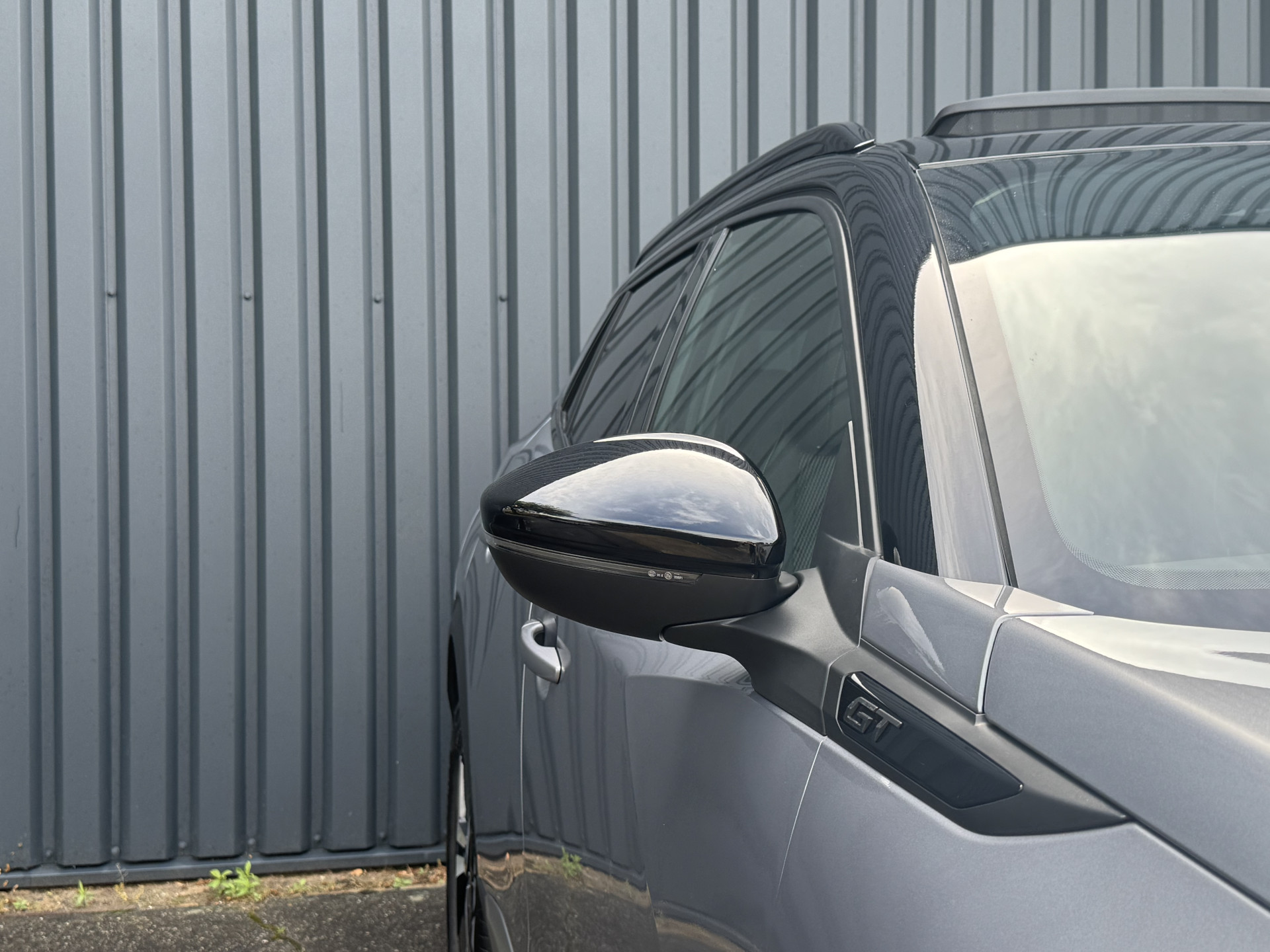 Peugeot 2008 1.2 Hybrid 145 GT