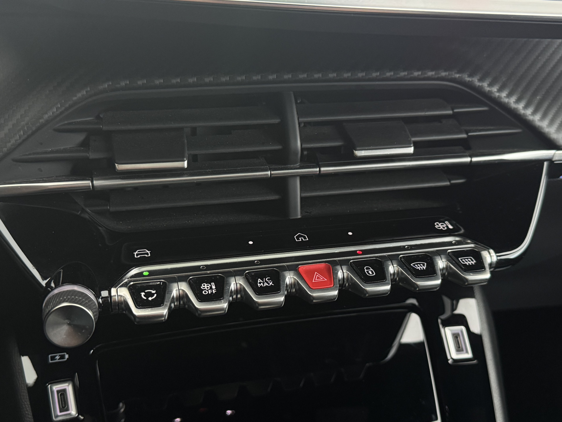 Peugeot 2008 1.2 Hybrid 145 GT