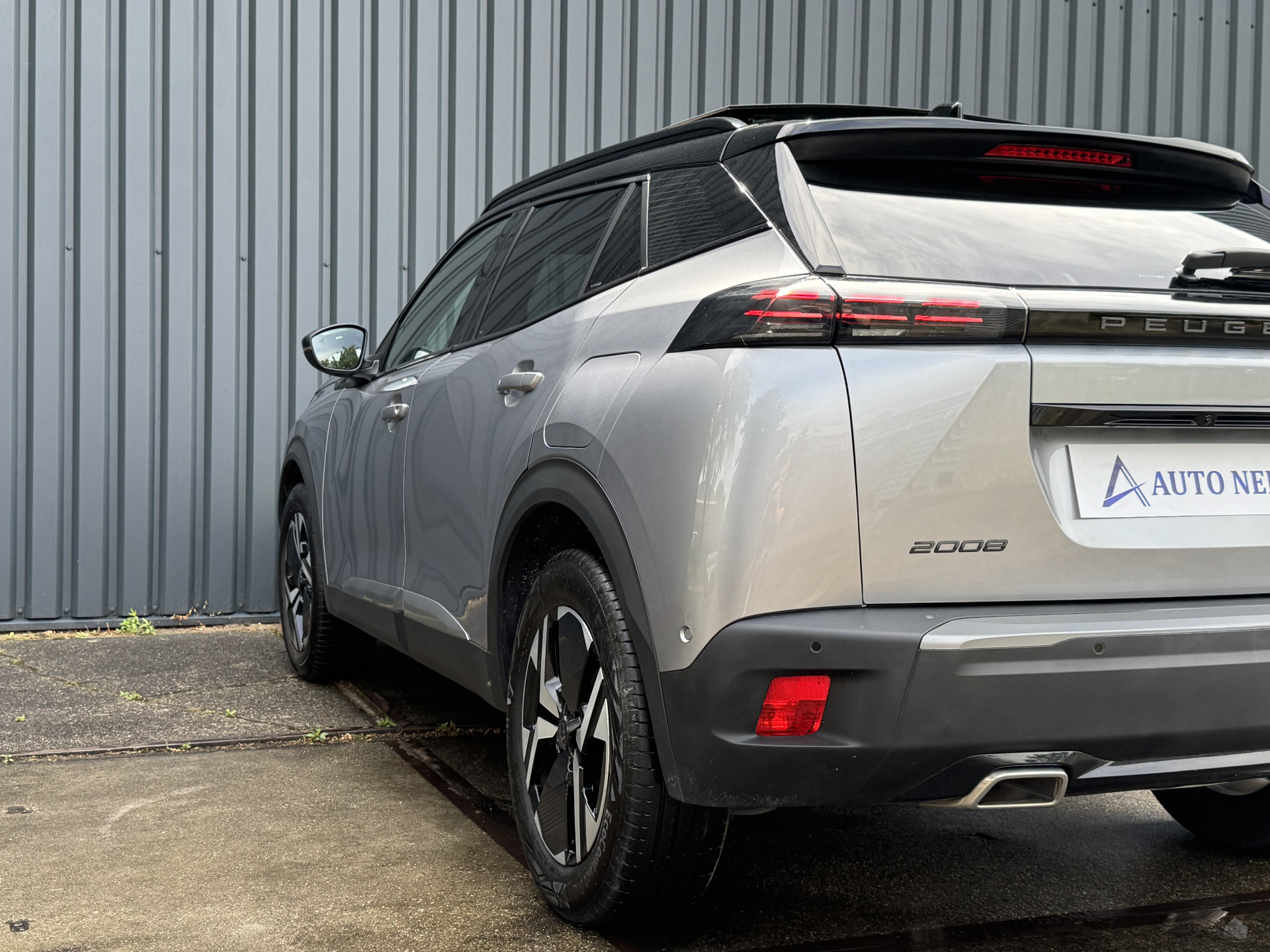 Peugeot 2008 1.2 Hybrid 145 GT