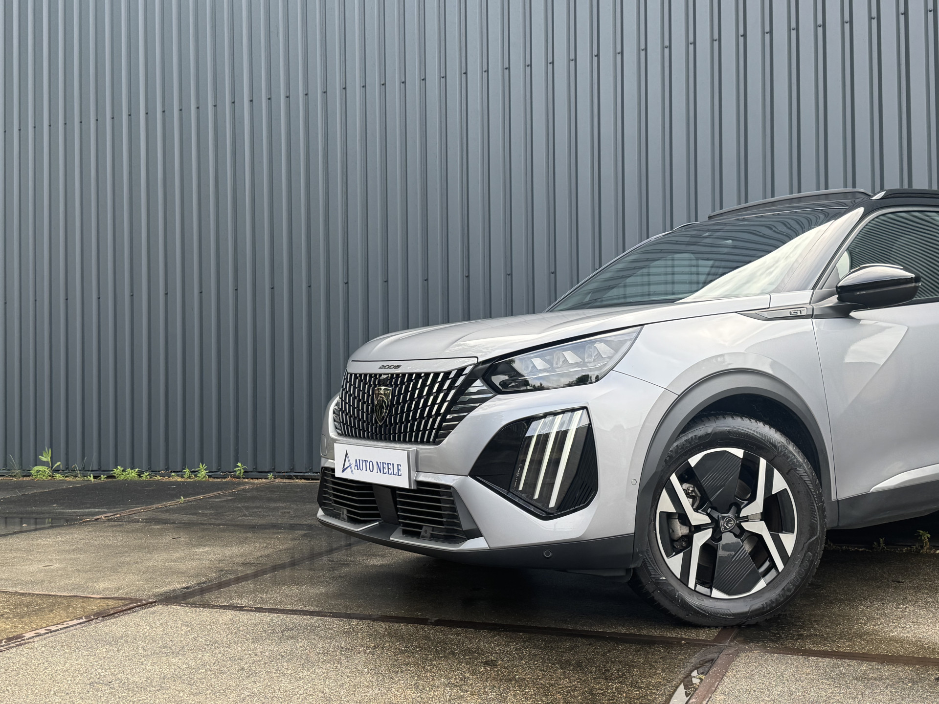 Peugeot 2008 1.2 Hybrid 145 GT