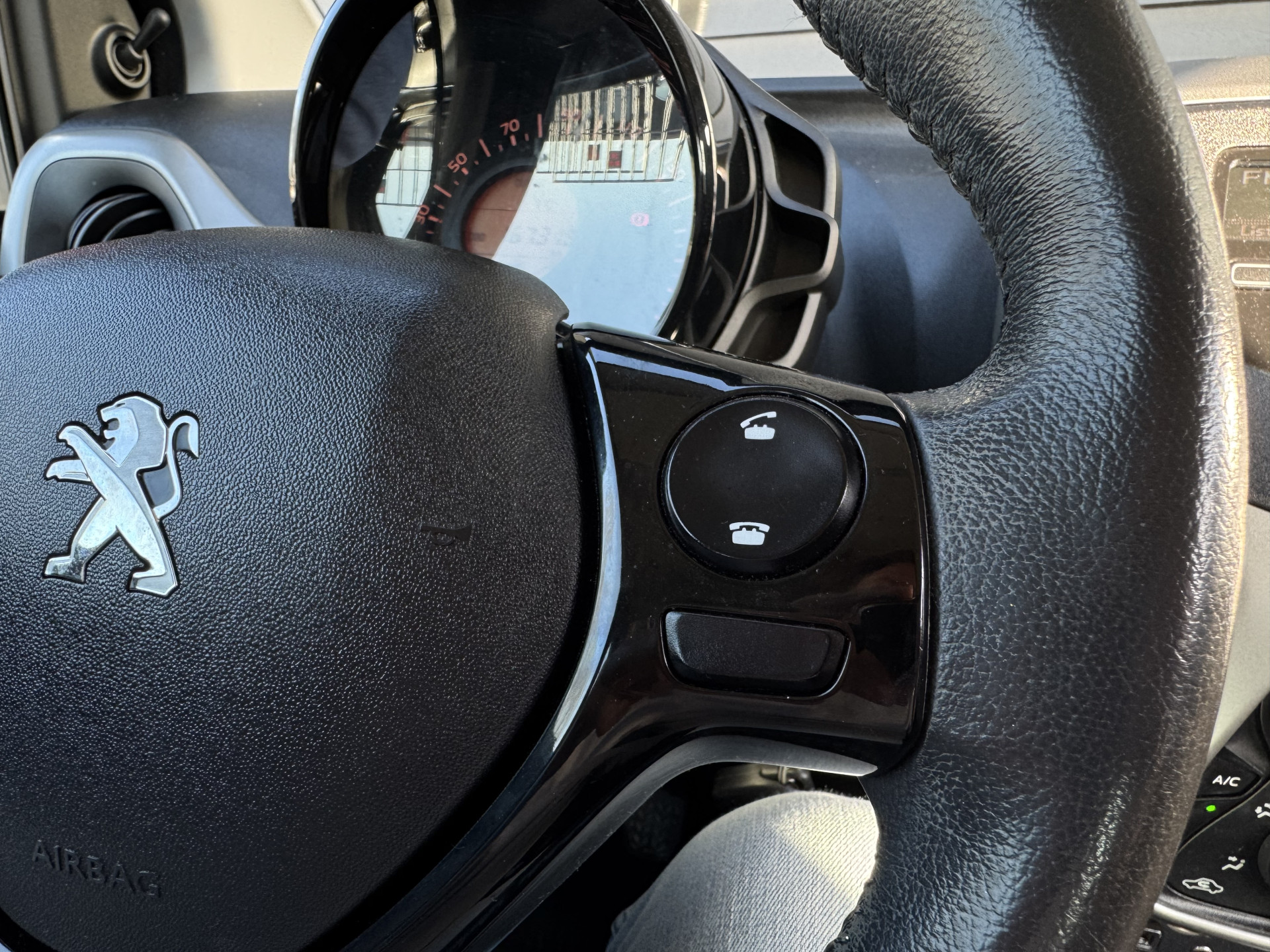 Peugeot 108 1.0 e-VTi Active TOP!