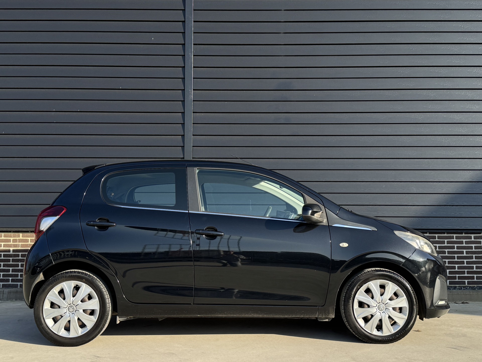 Peugeot 108 1.0 e-VTi Active TOP!