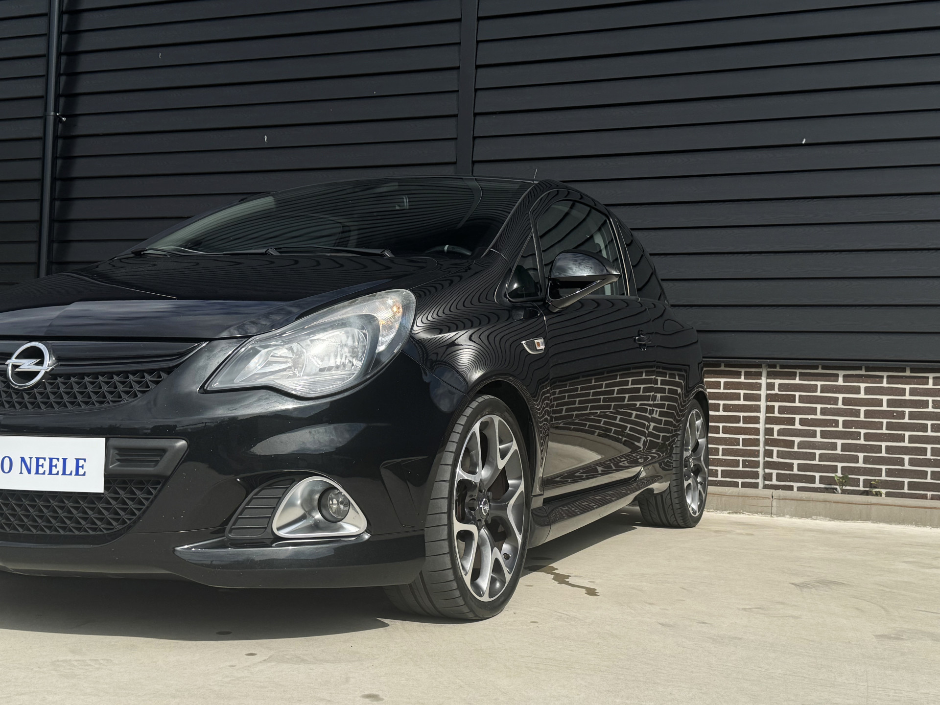Opel Corsa 1.6-16V Turbo OPC 192 pk