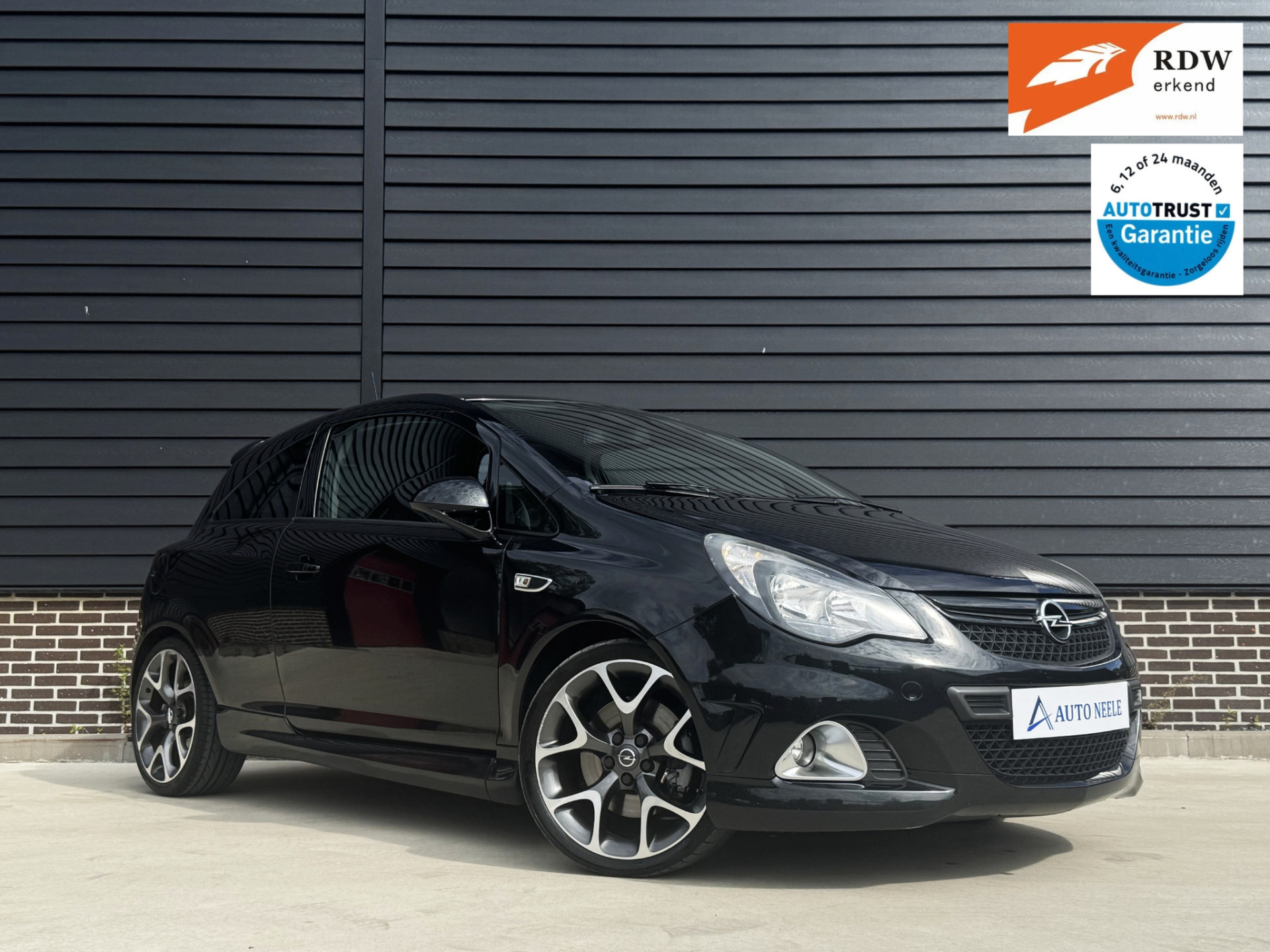 Opel Corsa 1.6-16V Turbo OPC 192 pk