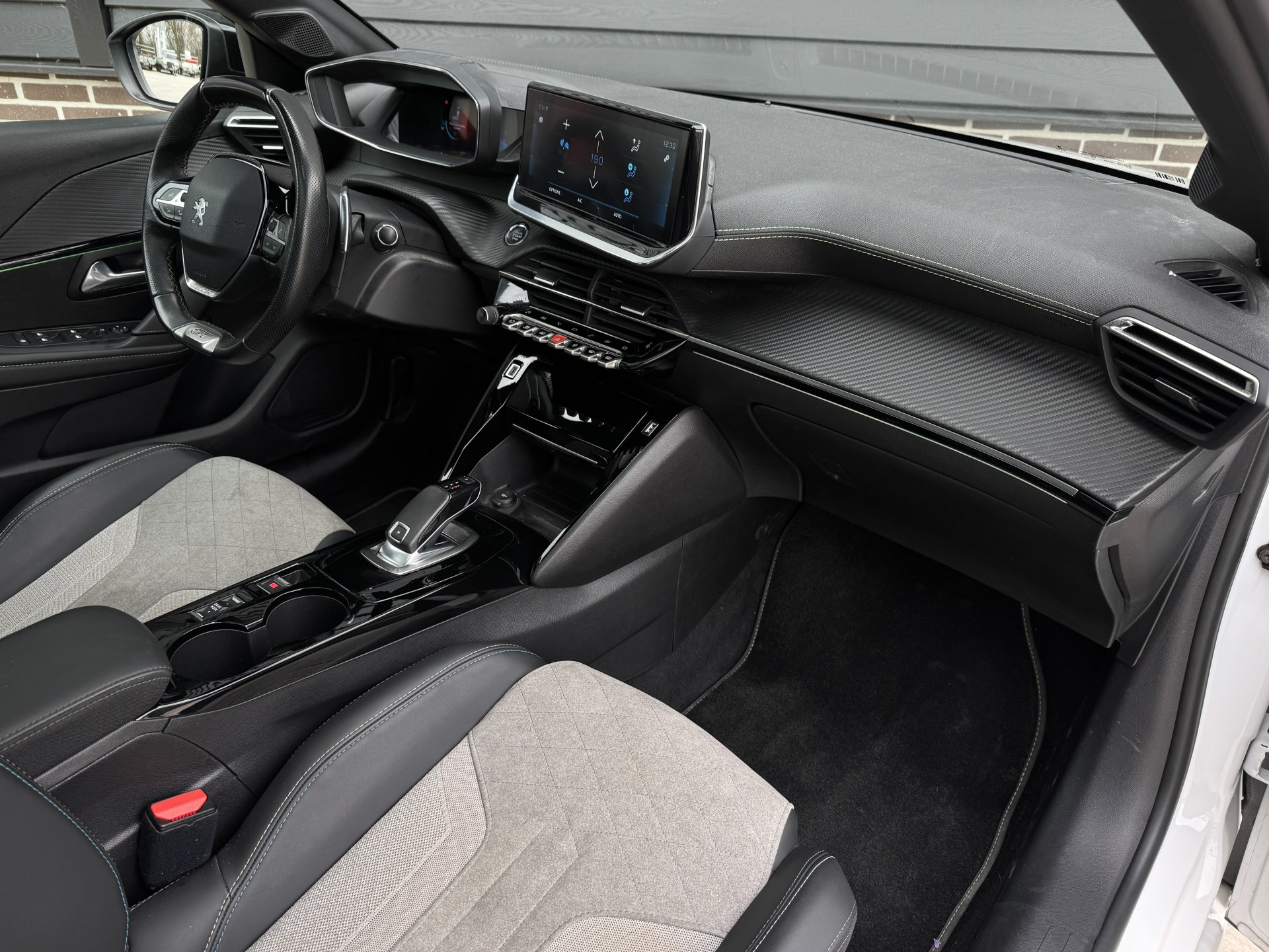 Peugeot 208 1.2 130 pk GT PACK